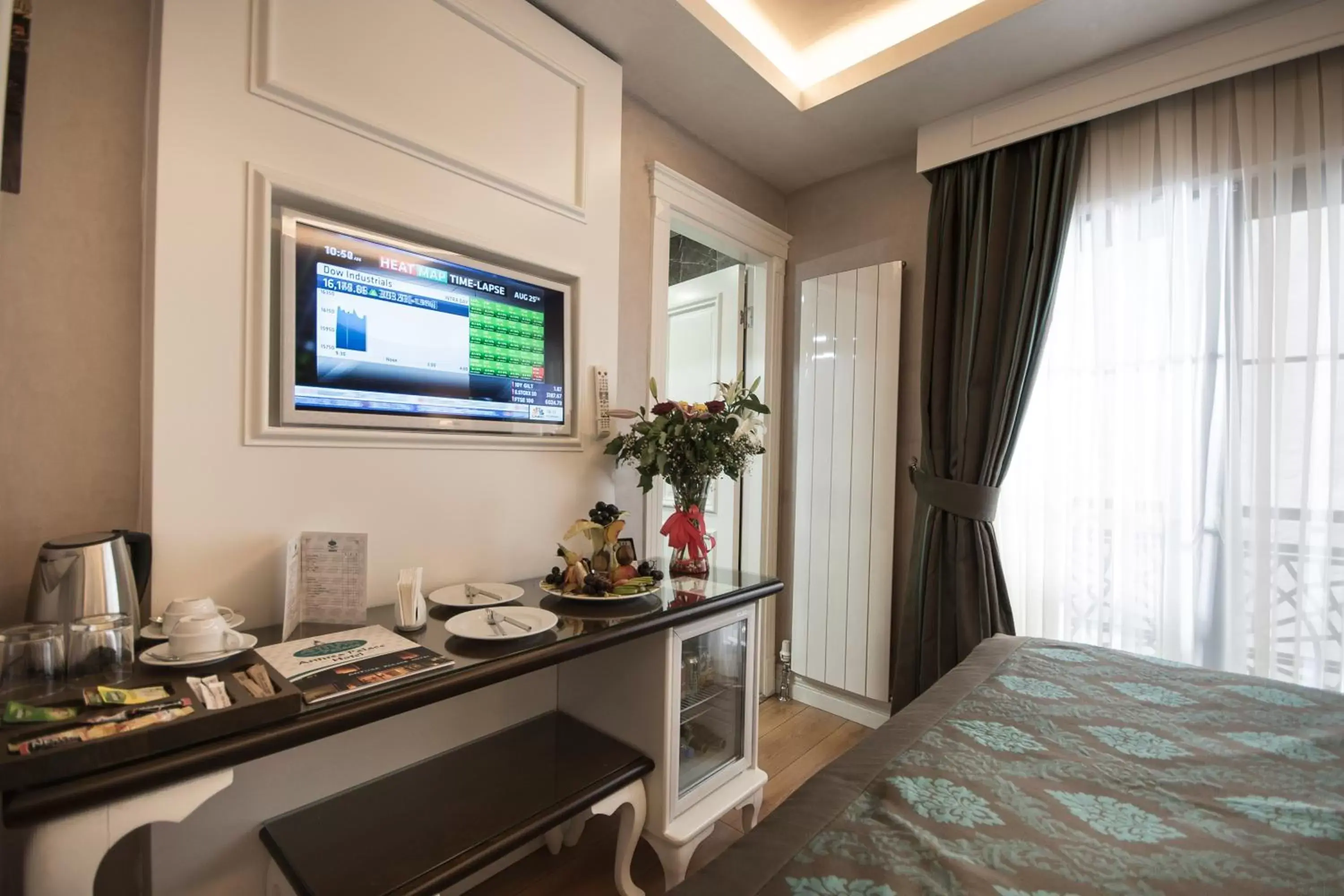 TV and multimedia, TV/Entertainment Center in Antusa Palace Hotel & Spa