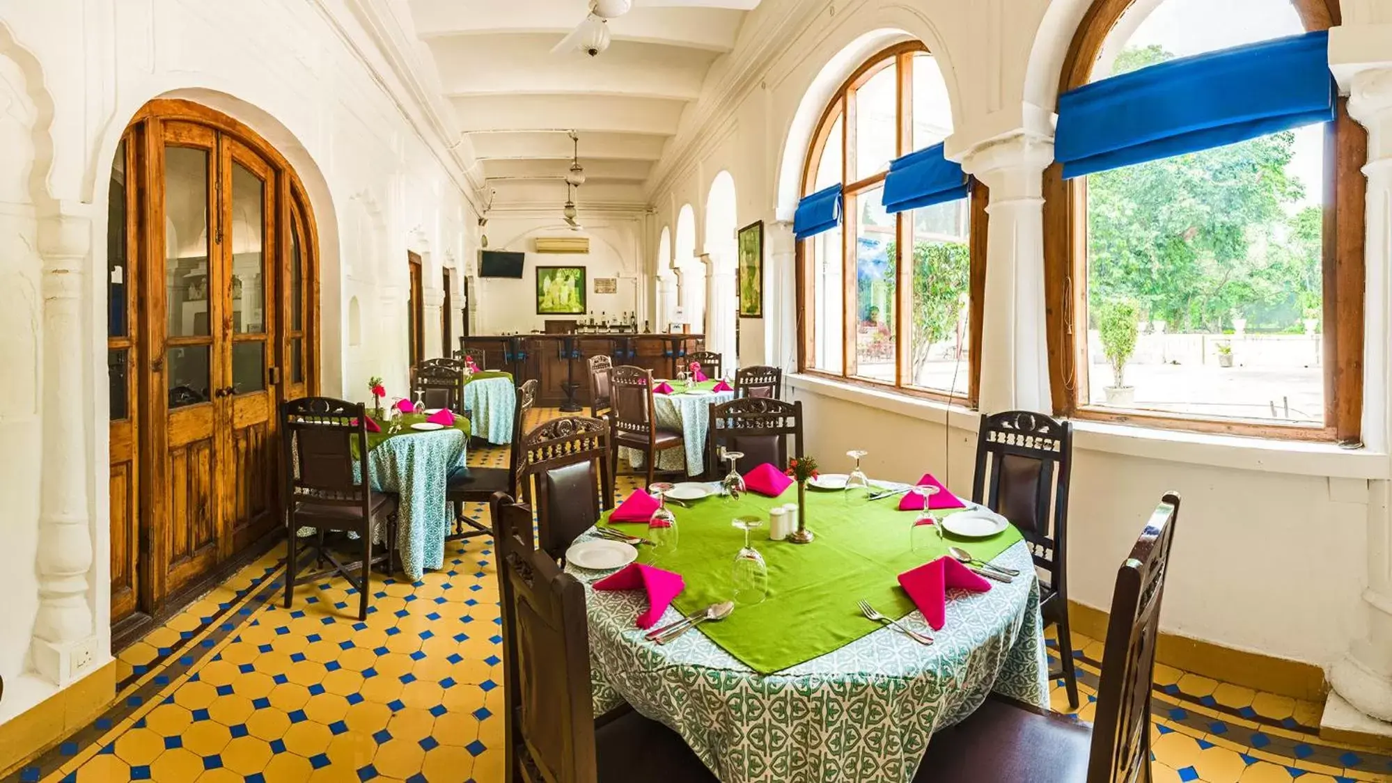 Restaurant/places to eat in Neemrana's - Baradari Palace Restaurant/places to eat in Neemrana's - Baradari Palace
