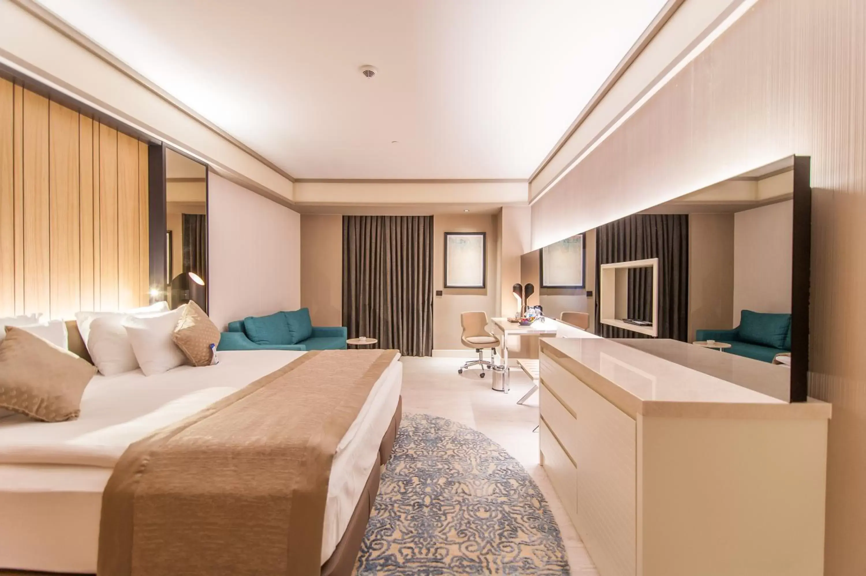 Photo of the whole room, Bed in Bayır Diamond Hotel & Convention Center Konya Photo of the whole room, Bed in Bayır Diamond Hotel & Convention Center Konya