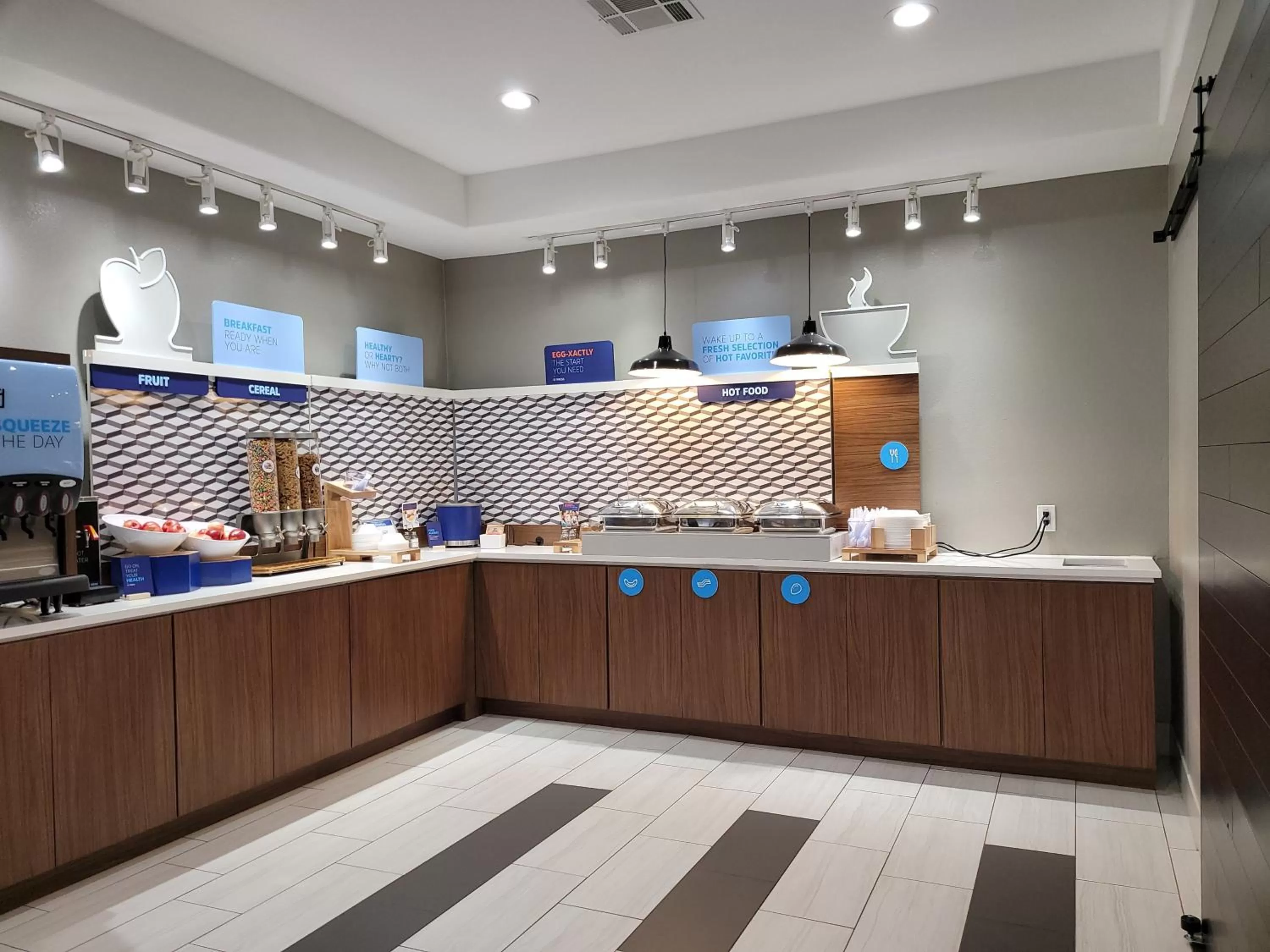 Breakfast in Holiday Inn Express Hotel & Suites Vidor South by IHG