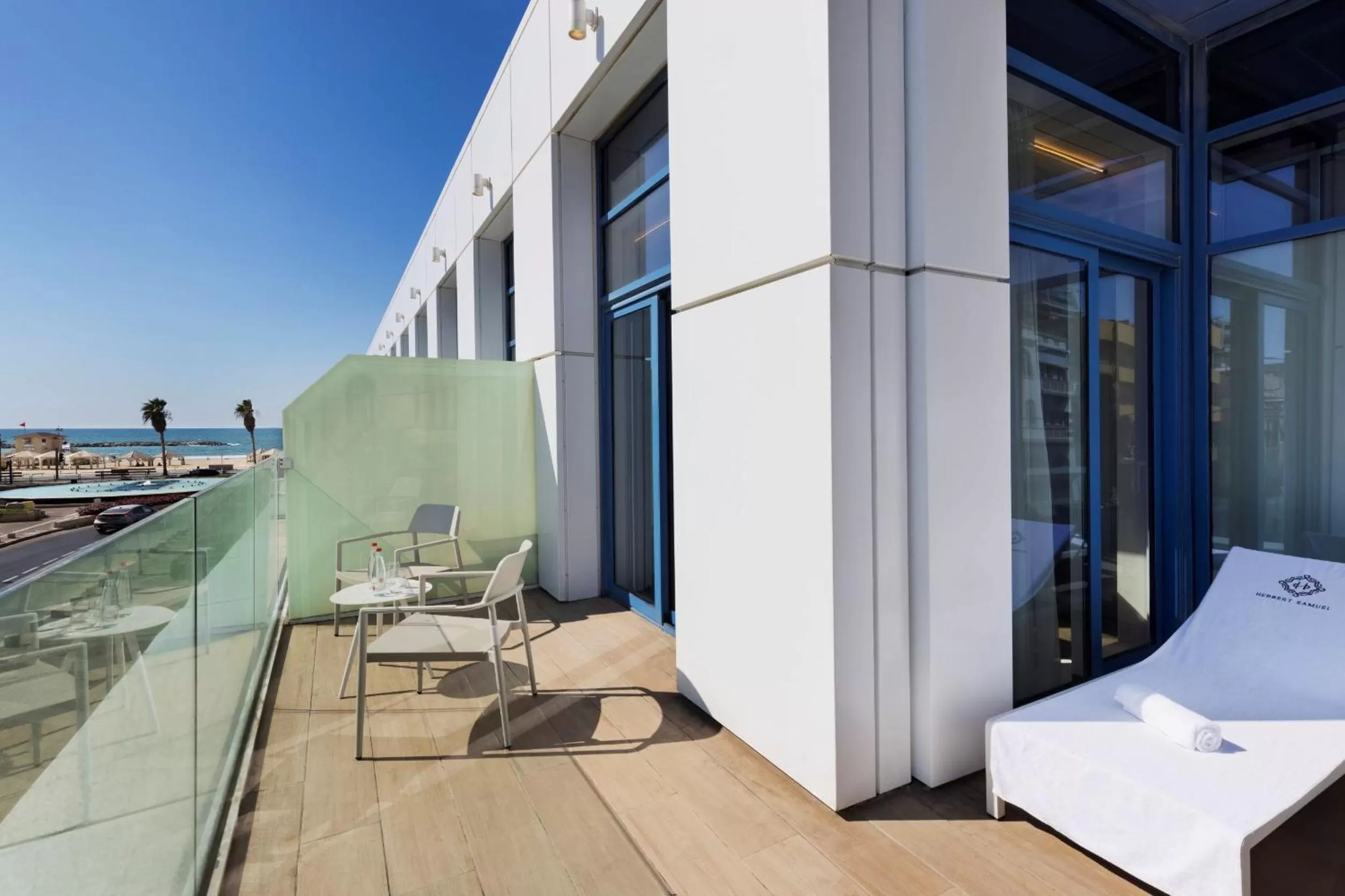 Balcony/Terrace in Herbert Samuel Opera Tel Aviv