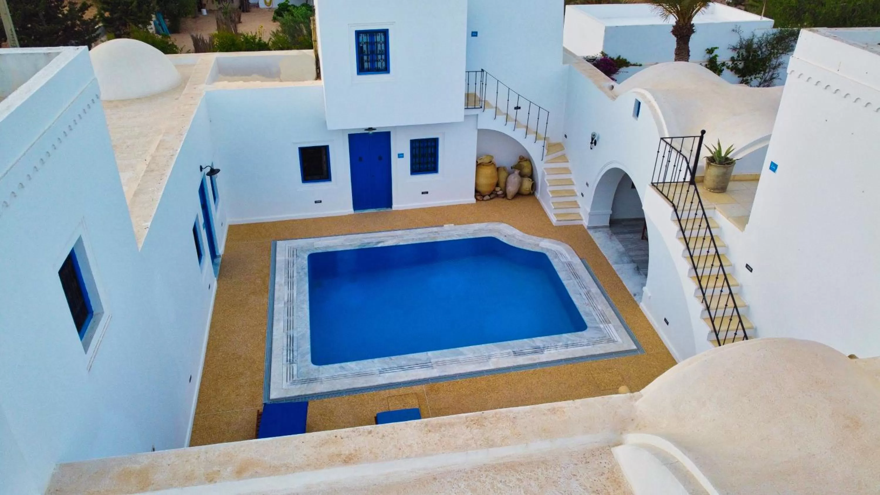 Pool view in Villa Jasmin