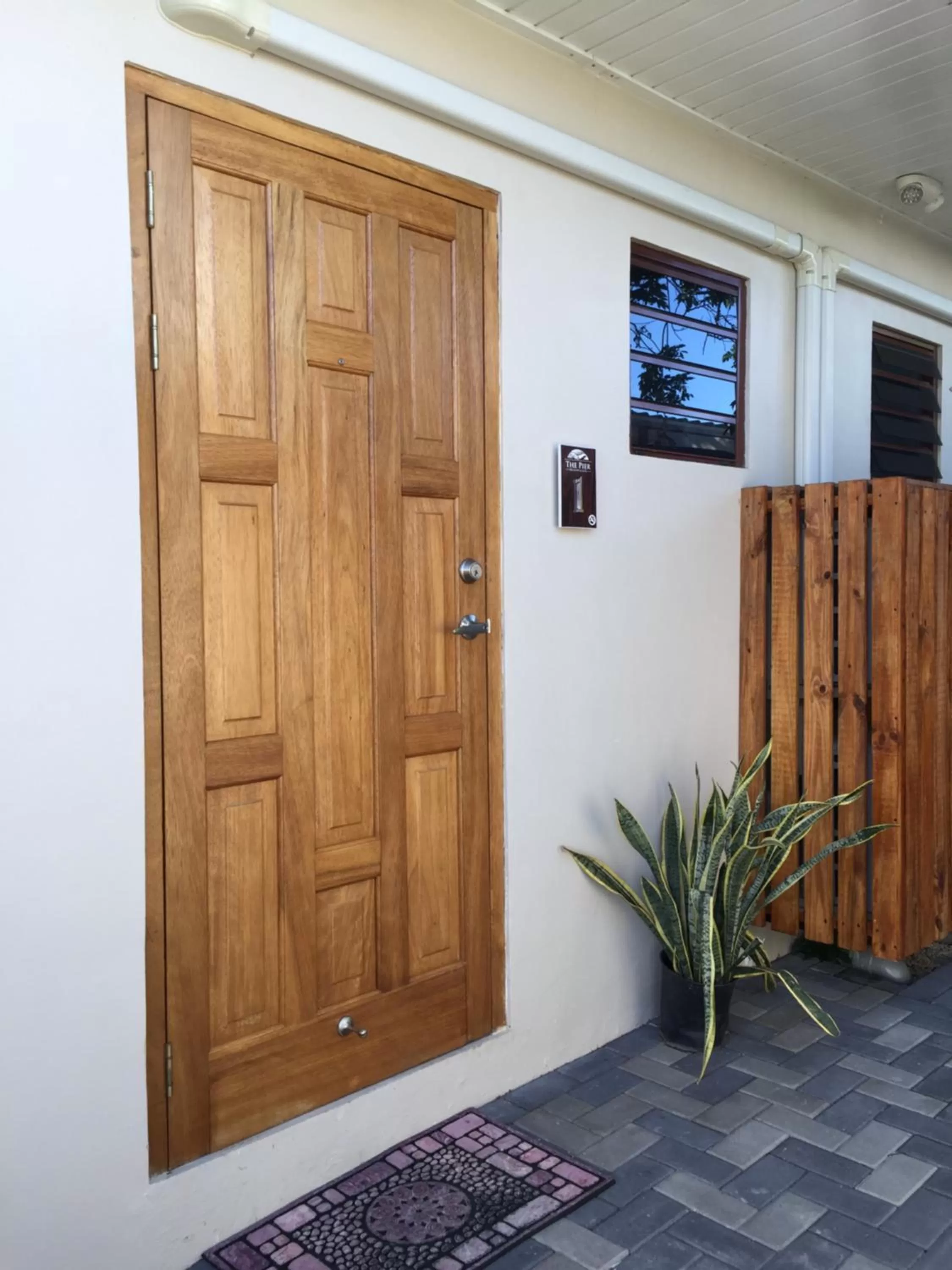 Patio in The Pier Beach Inn & Suites