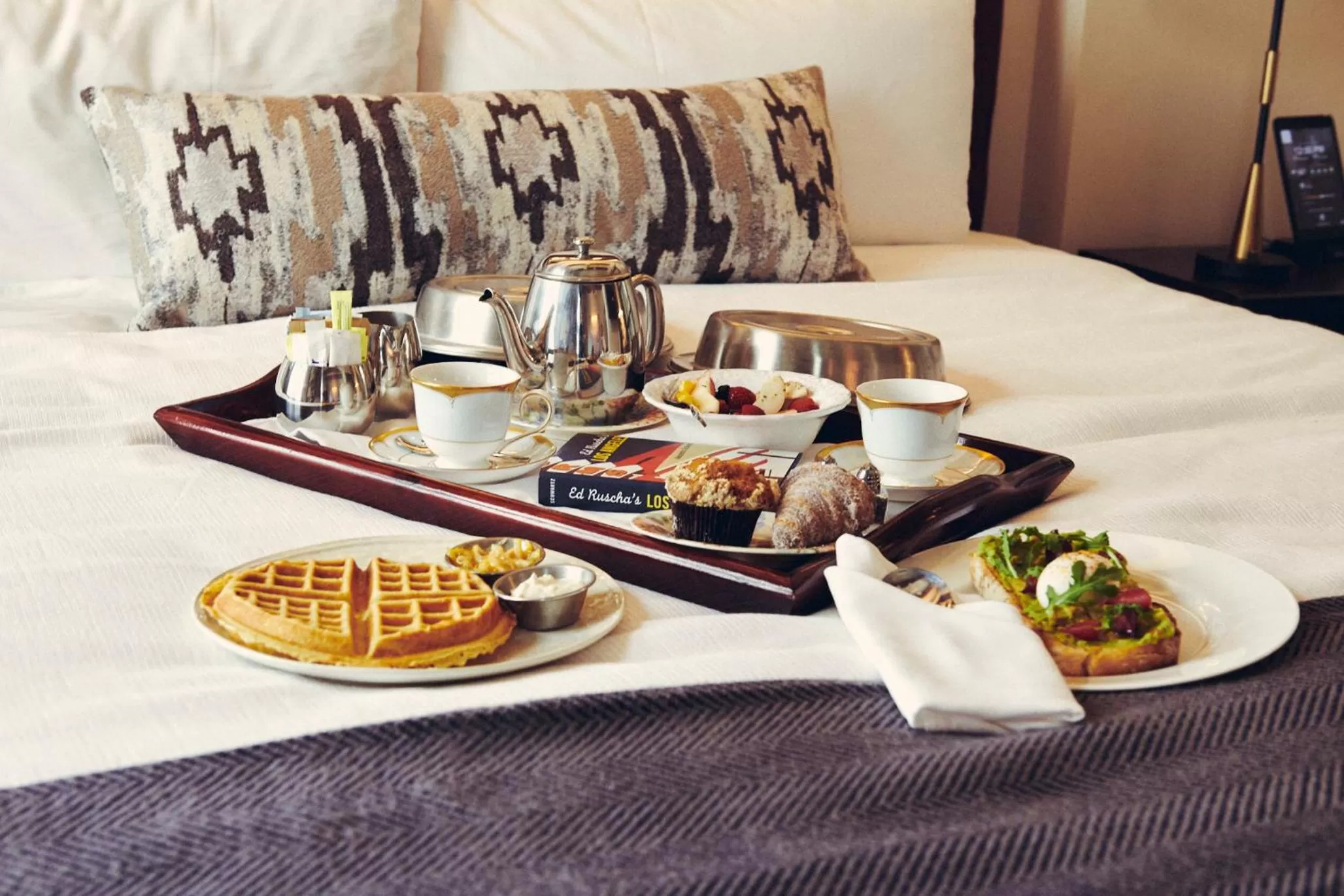 Food and drinks in Hotel Figueroa, Unbound Collection by Hyatt