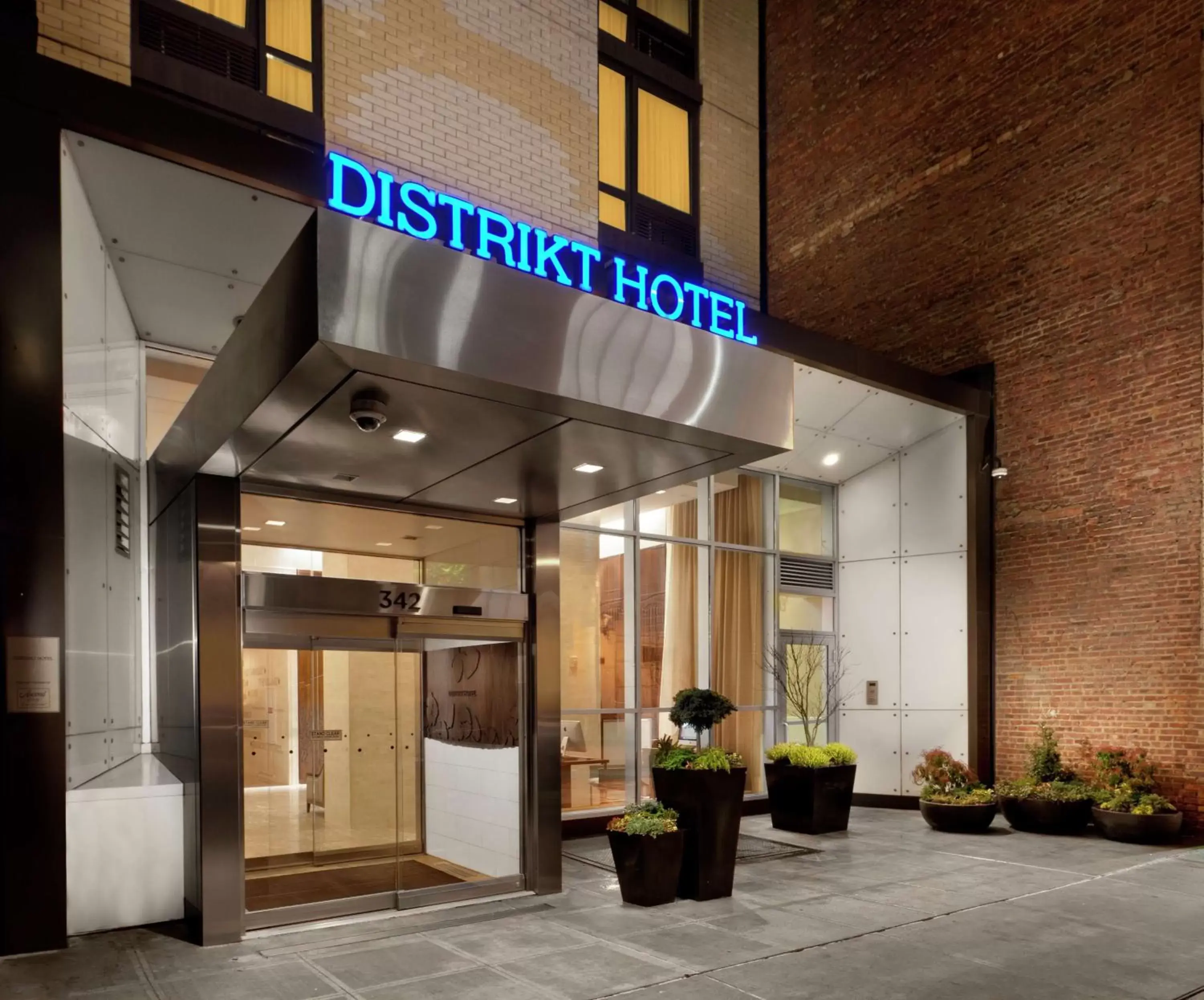 Property building in Distrikt Hotel New York City, Tapestry Collection by Hilton