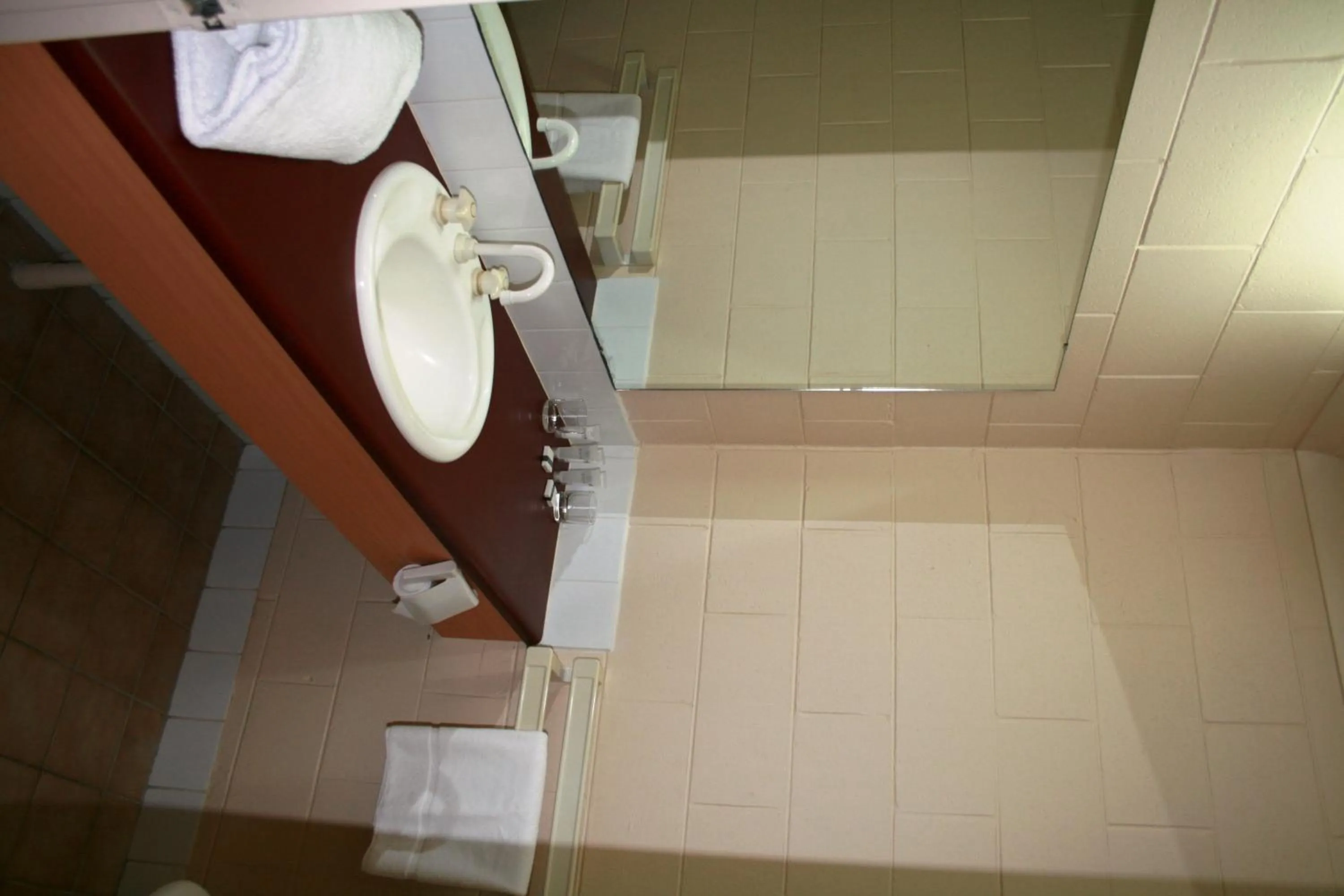 Bathroom in Luma Luma Holiday Apartments