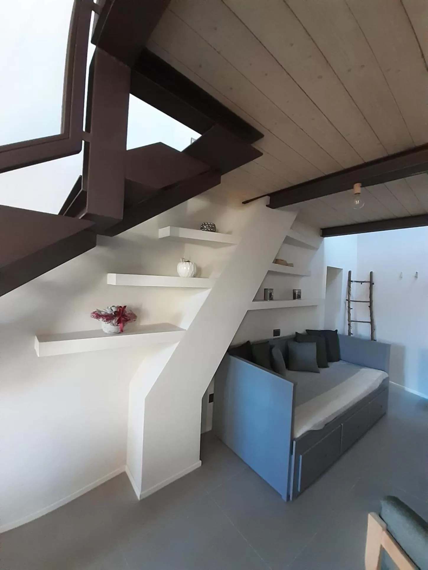 Library, TV/Entertainment Center in A Casa di BiaGio