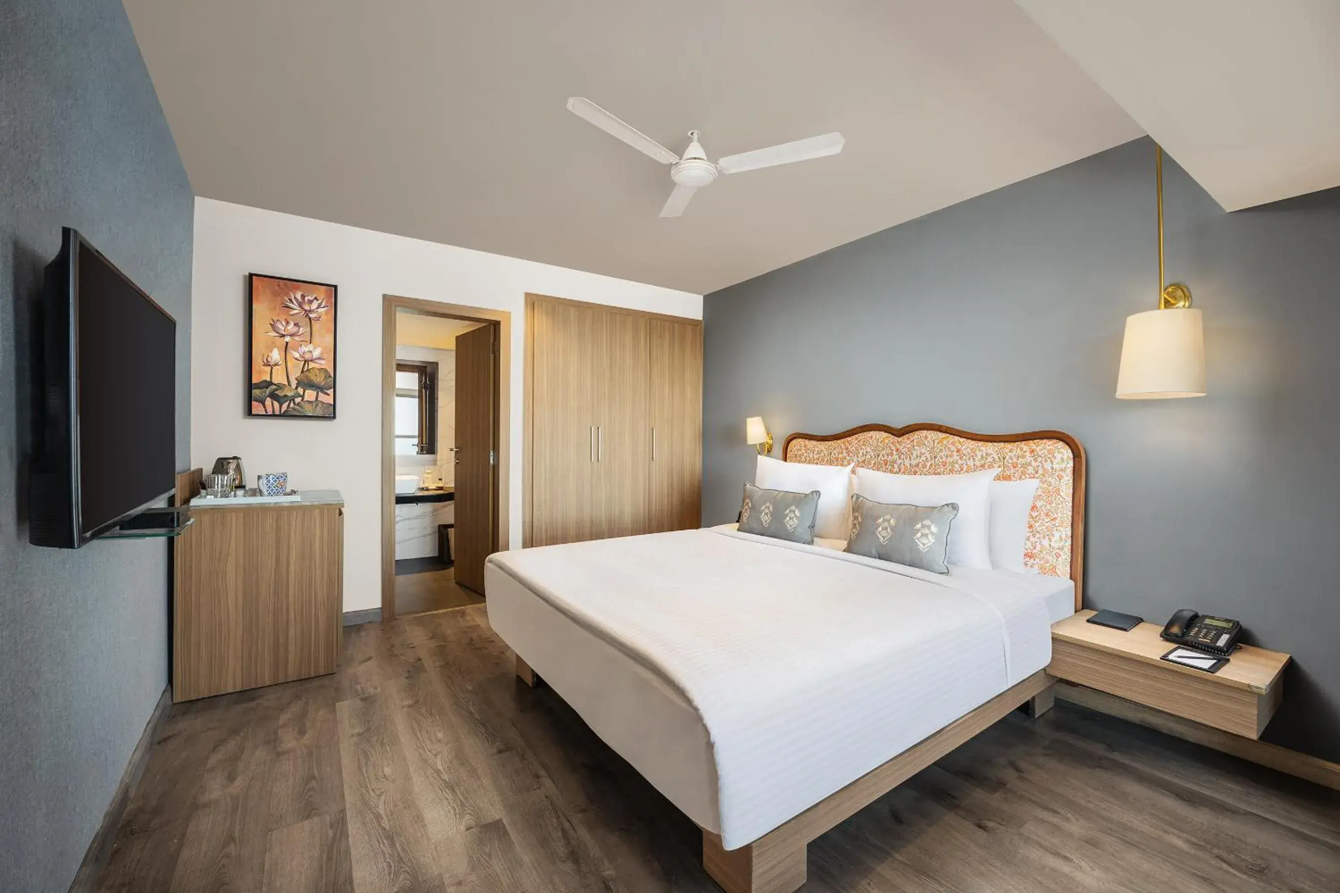 Bedroom, Bed in Fortune Resort Grace, Mussoorie - Member ITC's Hotel Group