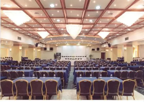 Business facilities in Philippion