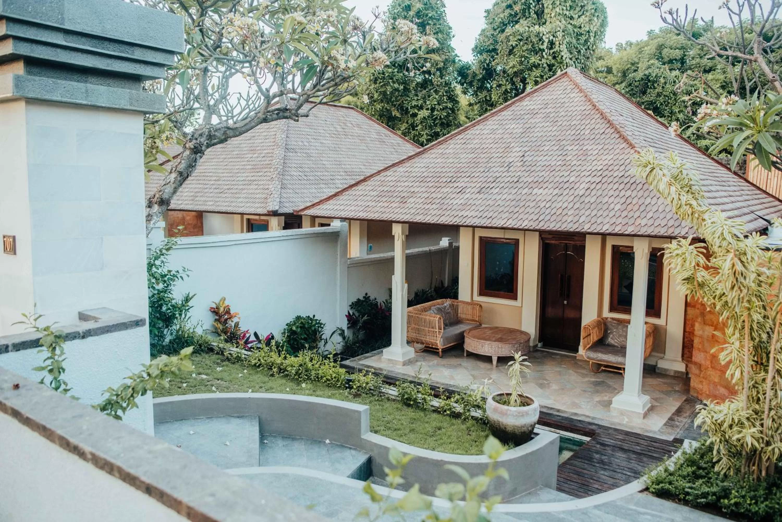 Pool view in New Sunari Lovina Beach Resort
