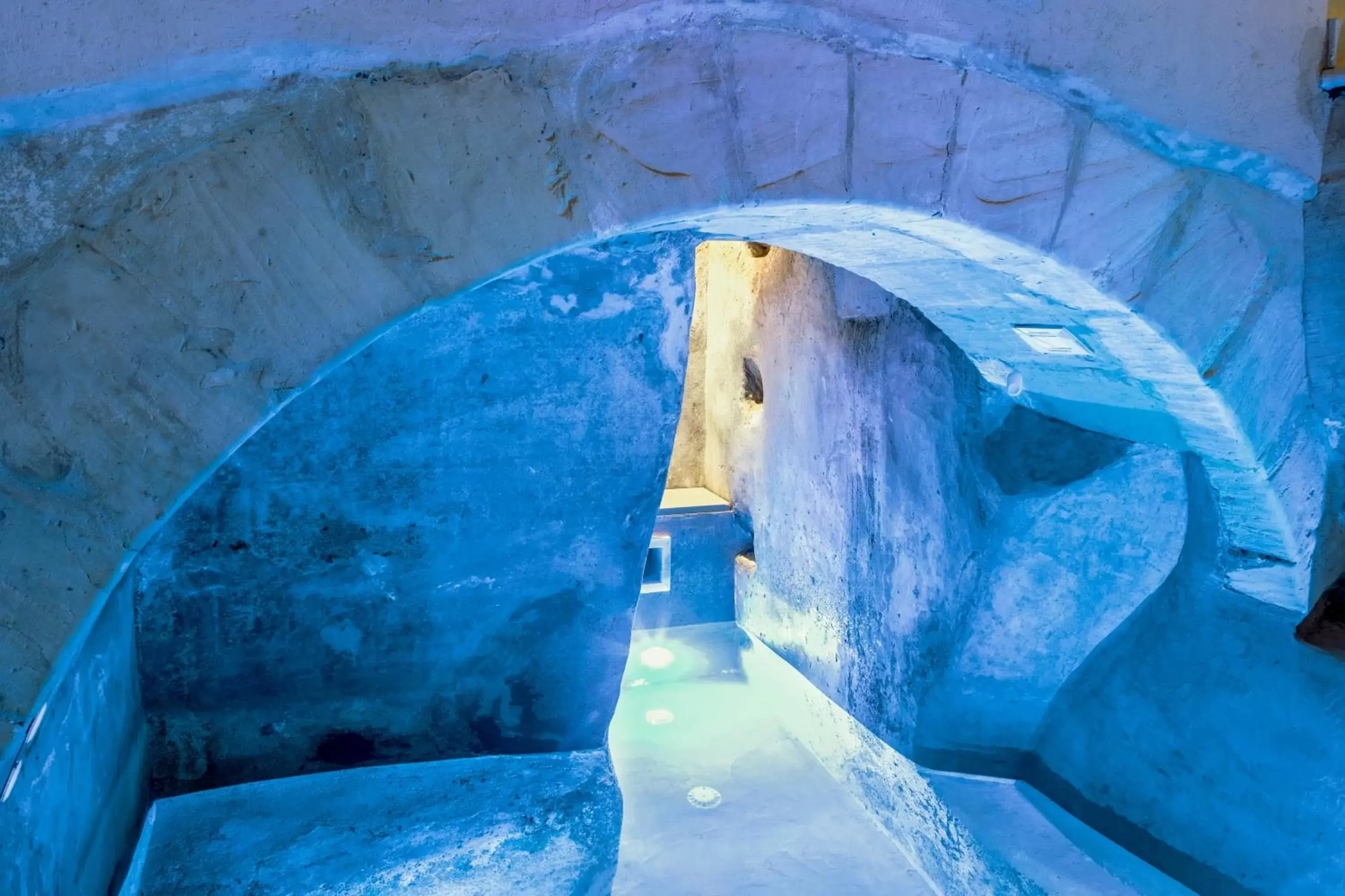 Swimming pool in Pollicastro Boutique Hotel