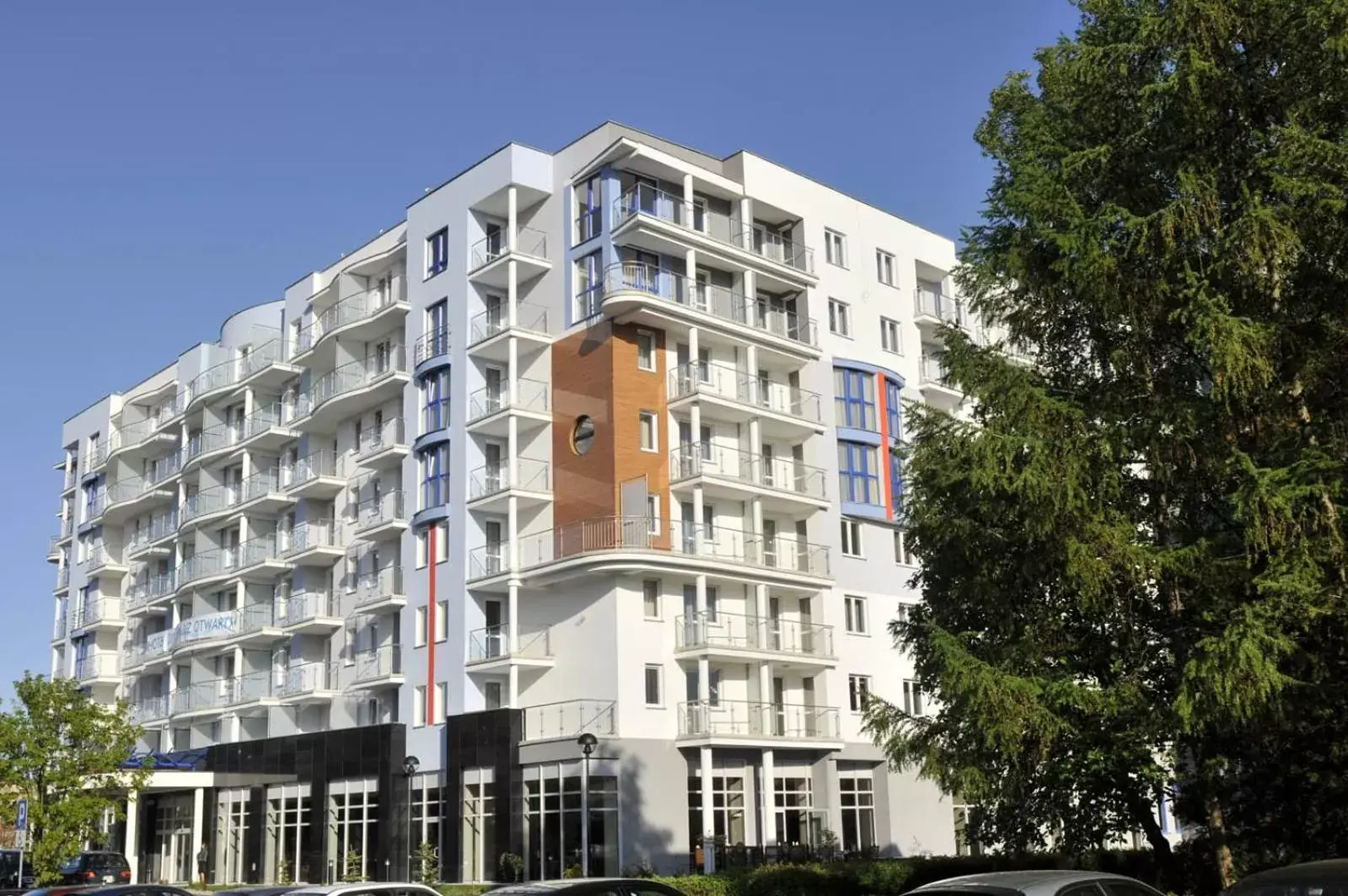 Property building in Hotel Diva SPA Property building in Hotel Diva SPA