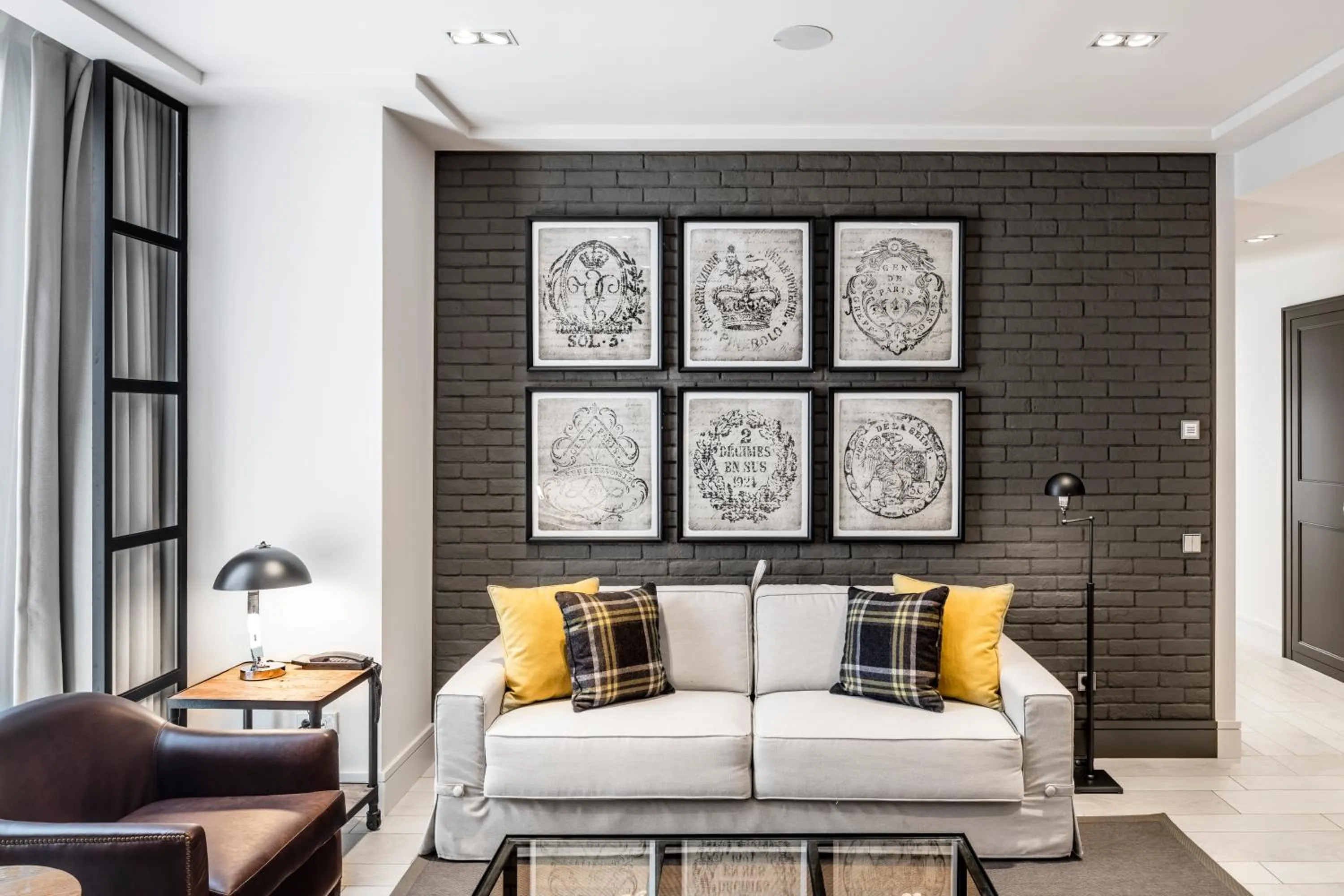 Living room in Midtown Apartments