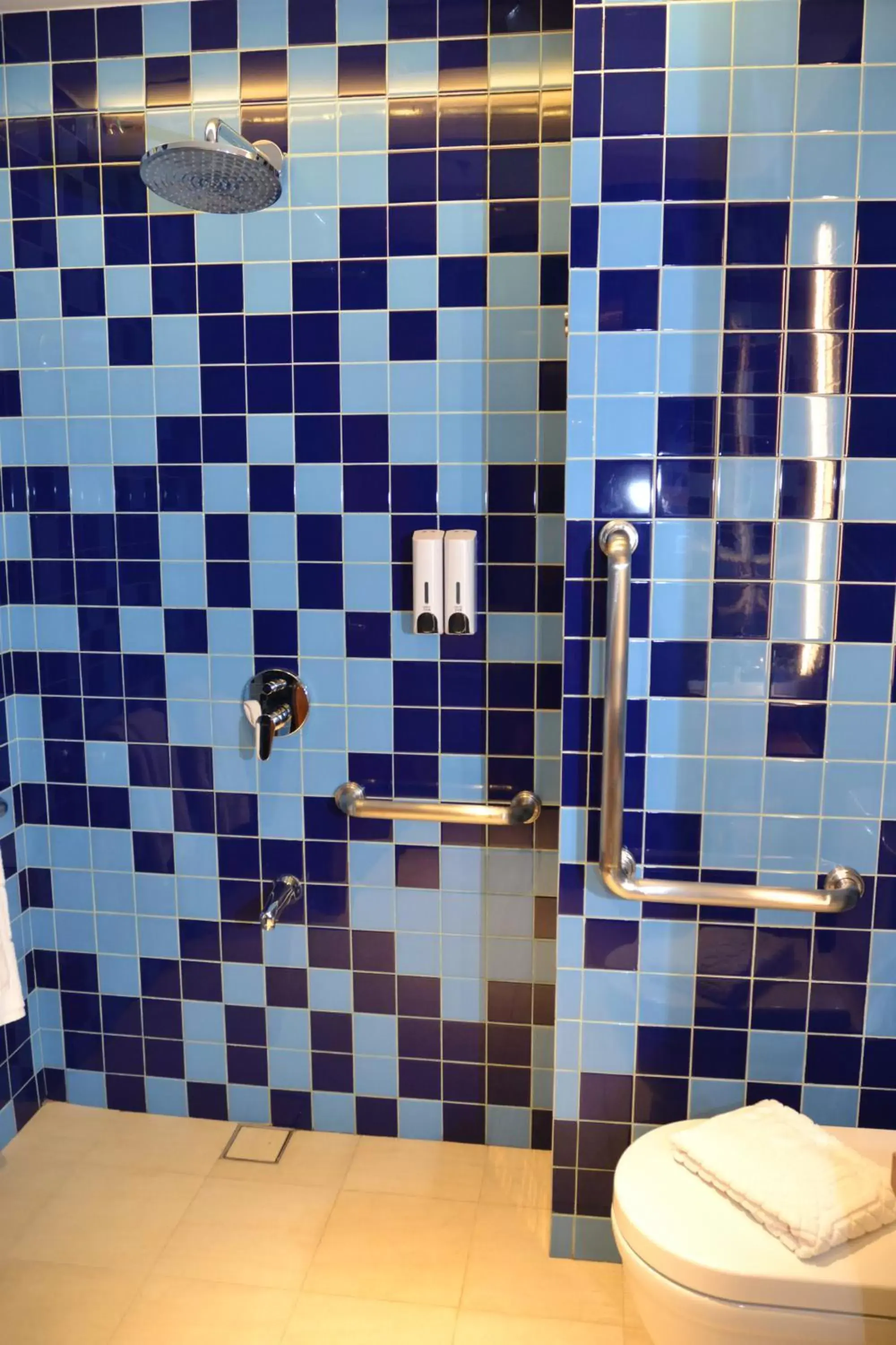 Bathroom in Lagùn Hotel Bathroom in Lagùn Hotel