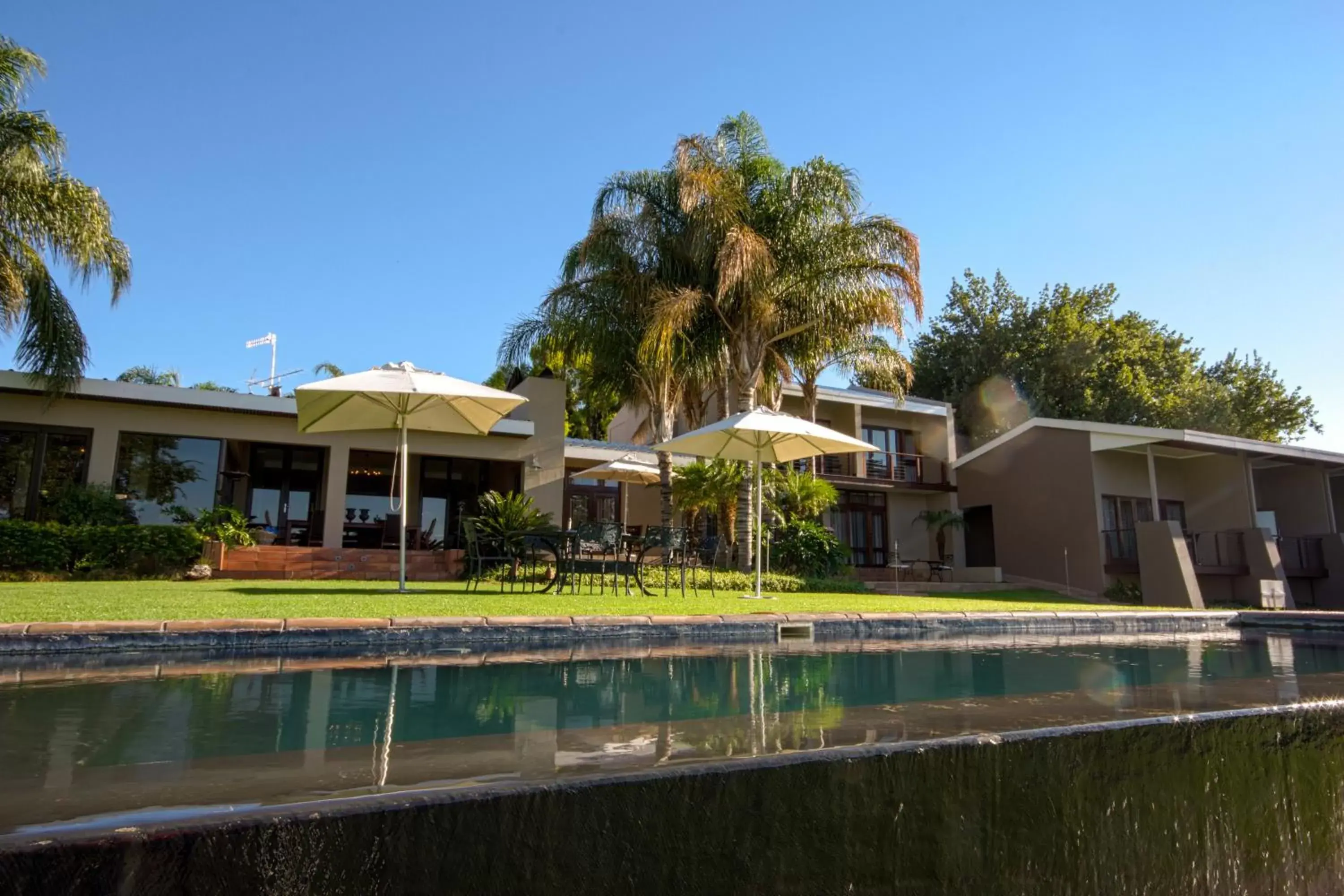 Swimming Pool in River Place Manor