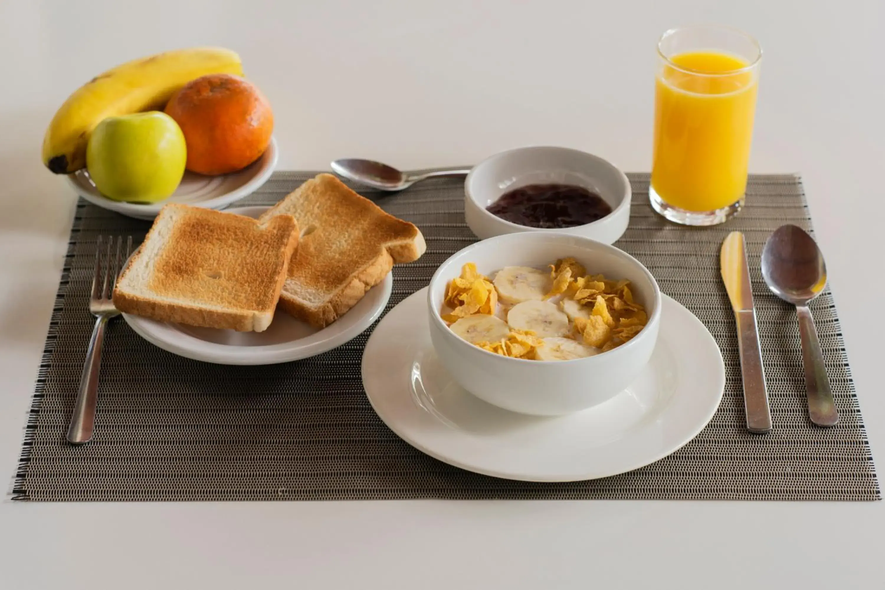 Continental breakfast, Breakfast in Hotel Palace Inn