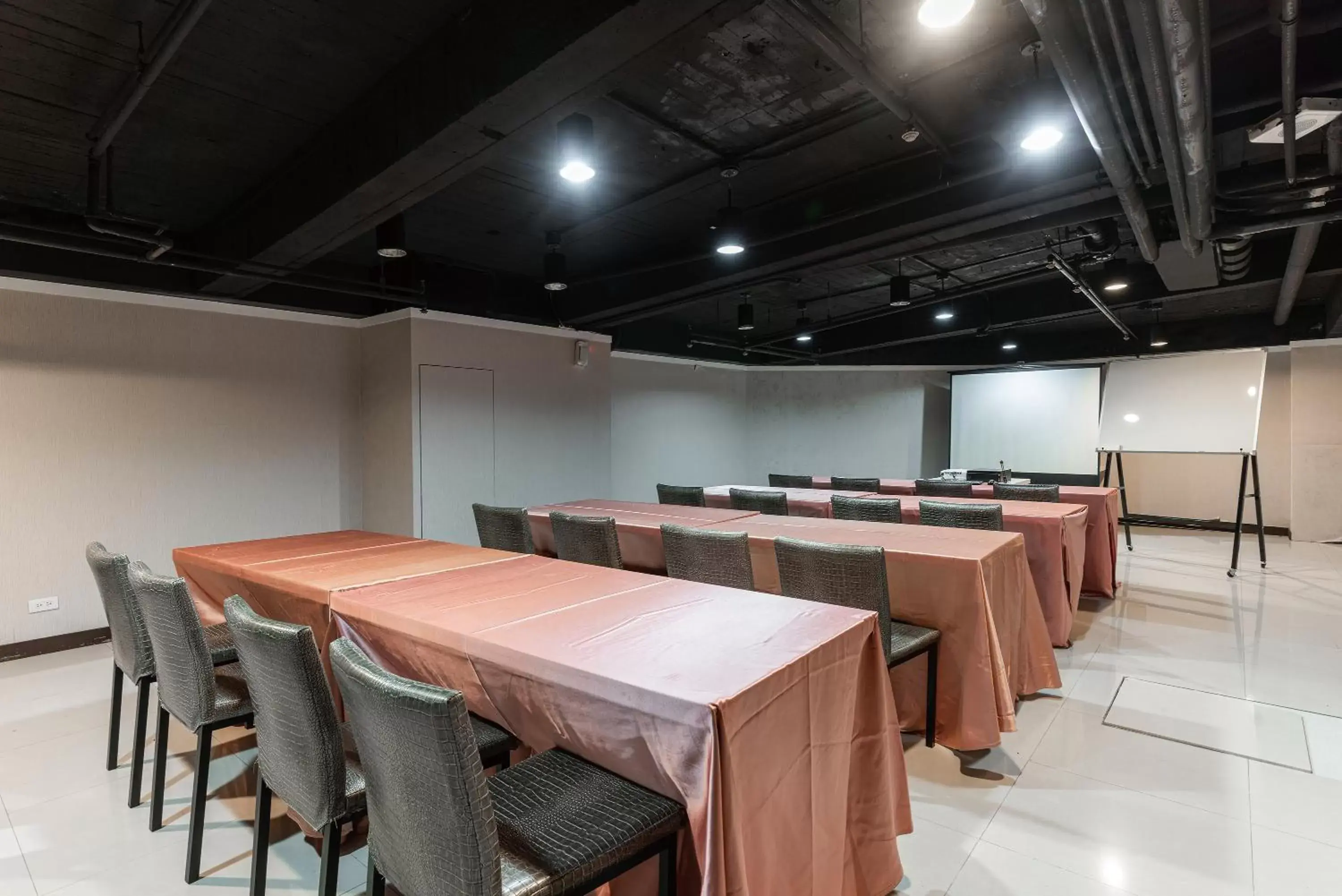 Meeting/conference room in Fish Hotel Hualien