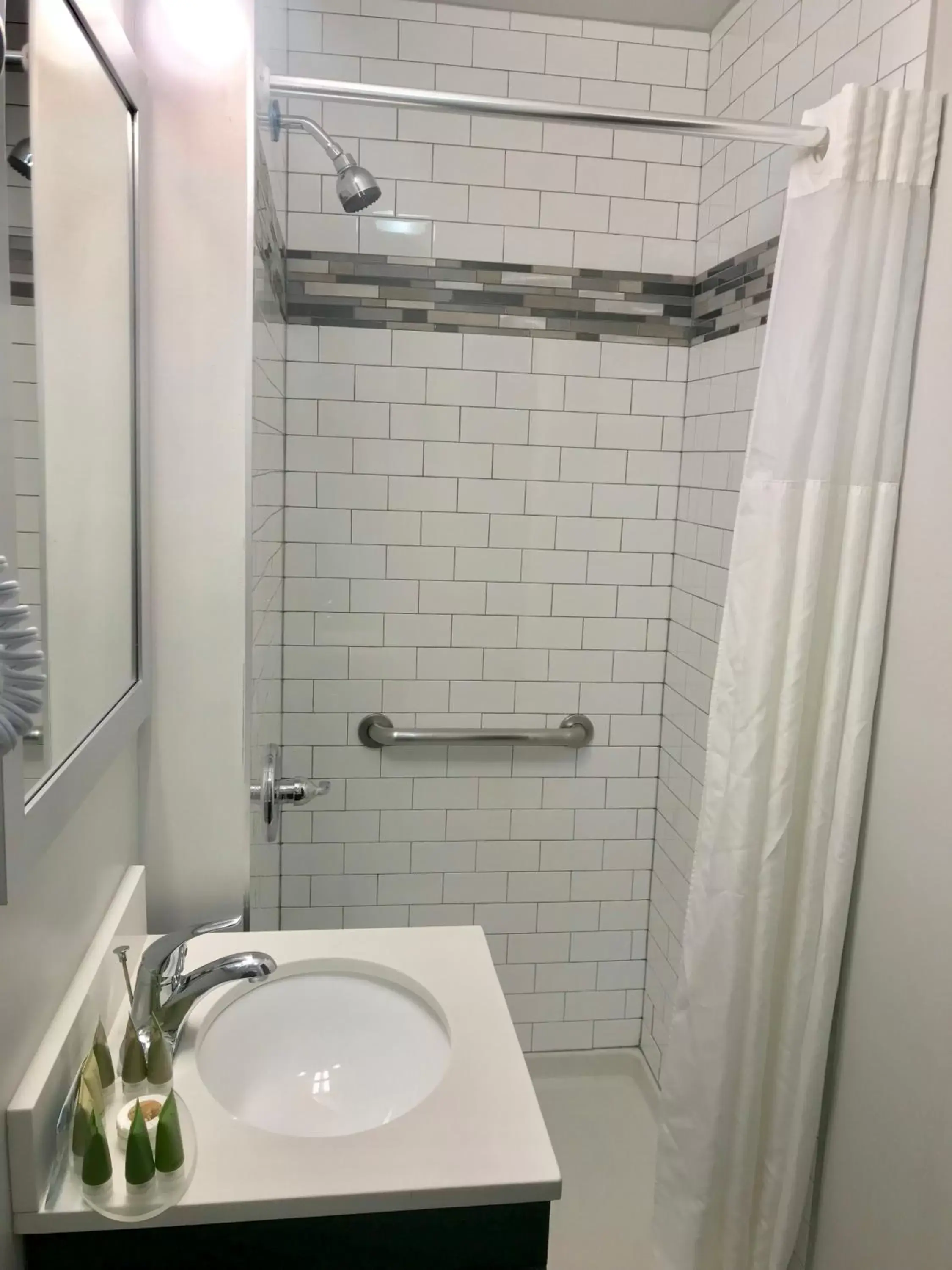 Toilet, Bathroom in Heritage Hotel New York City