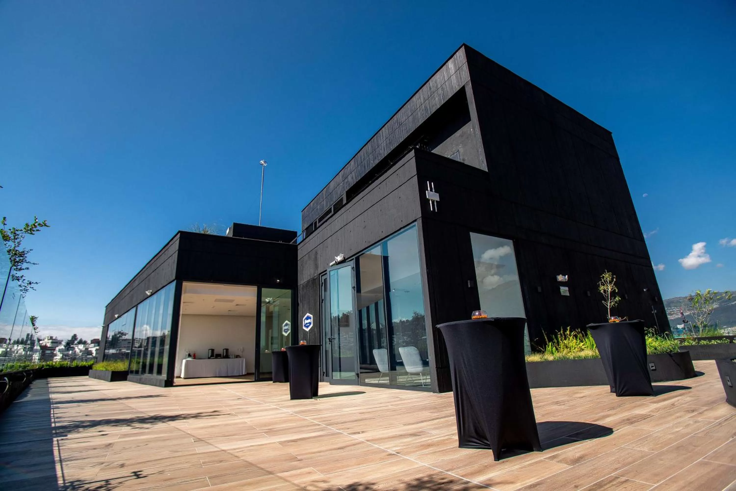 Meeting/conference room in Hampton By Hilton Quito La Carolina Park