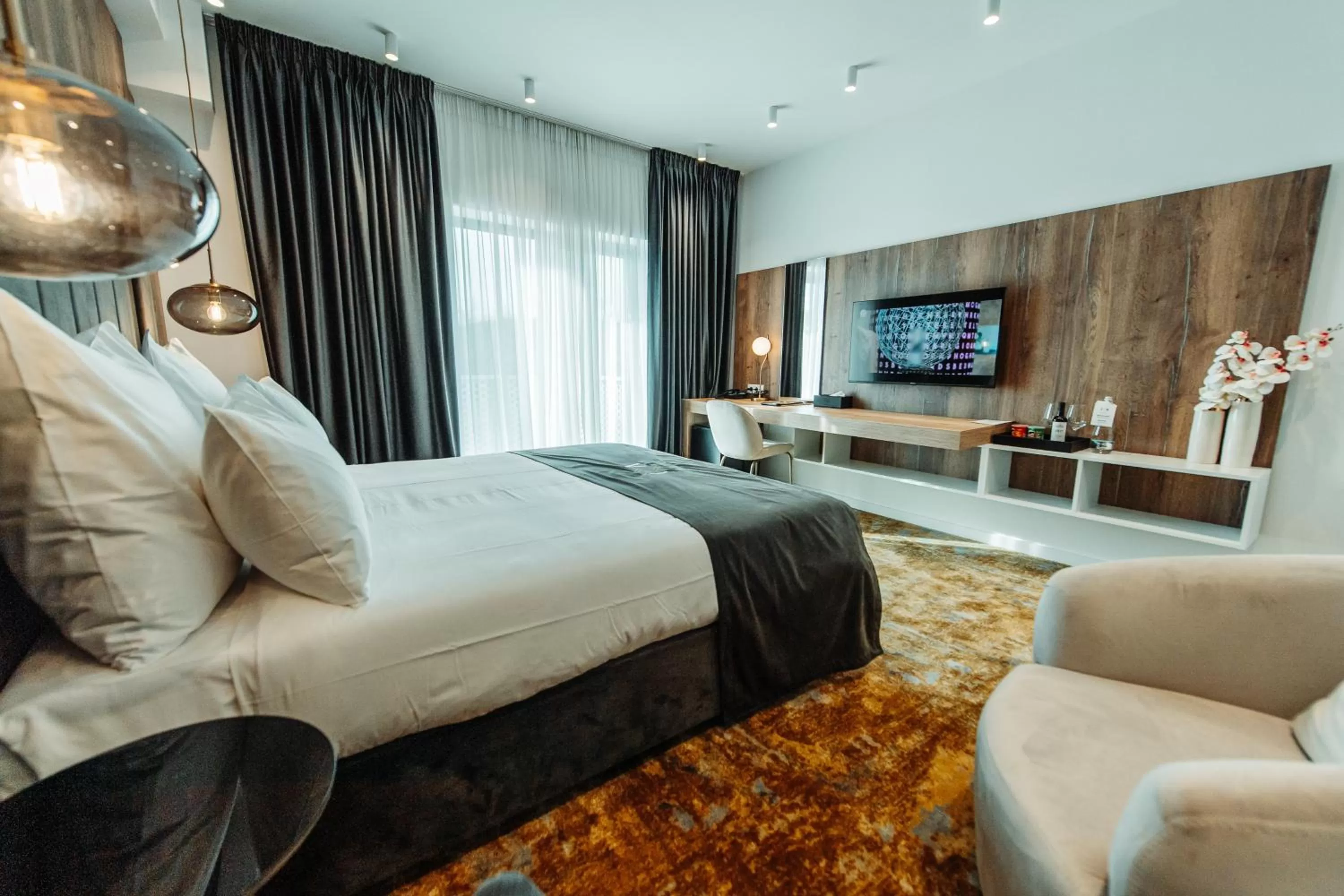 Iza Hotel