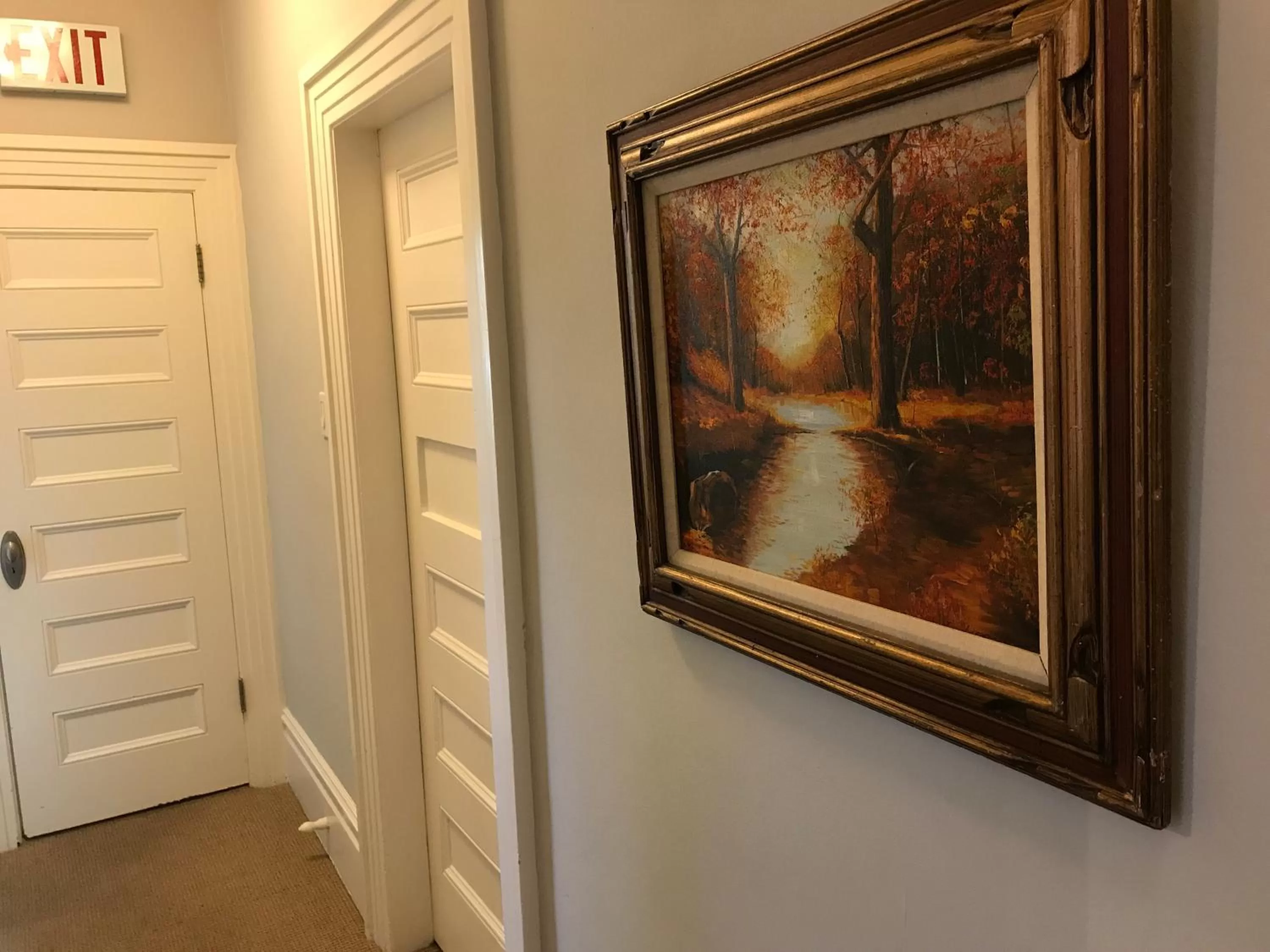 Decorative detail, TV/Entertainment Center in Barclay House Bed and Breakfast