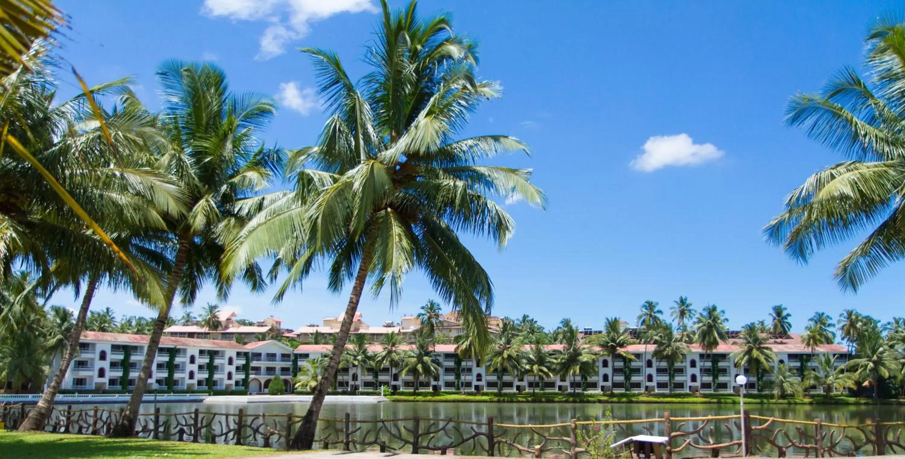 Lake view in Resorte Marinha Dourada Lake view in Resorte Marinha Dourada