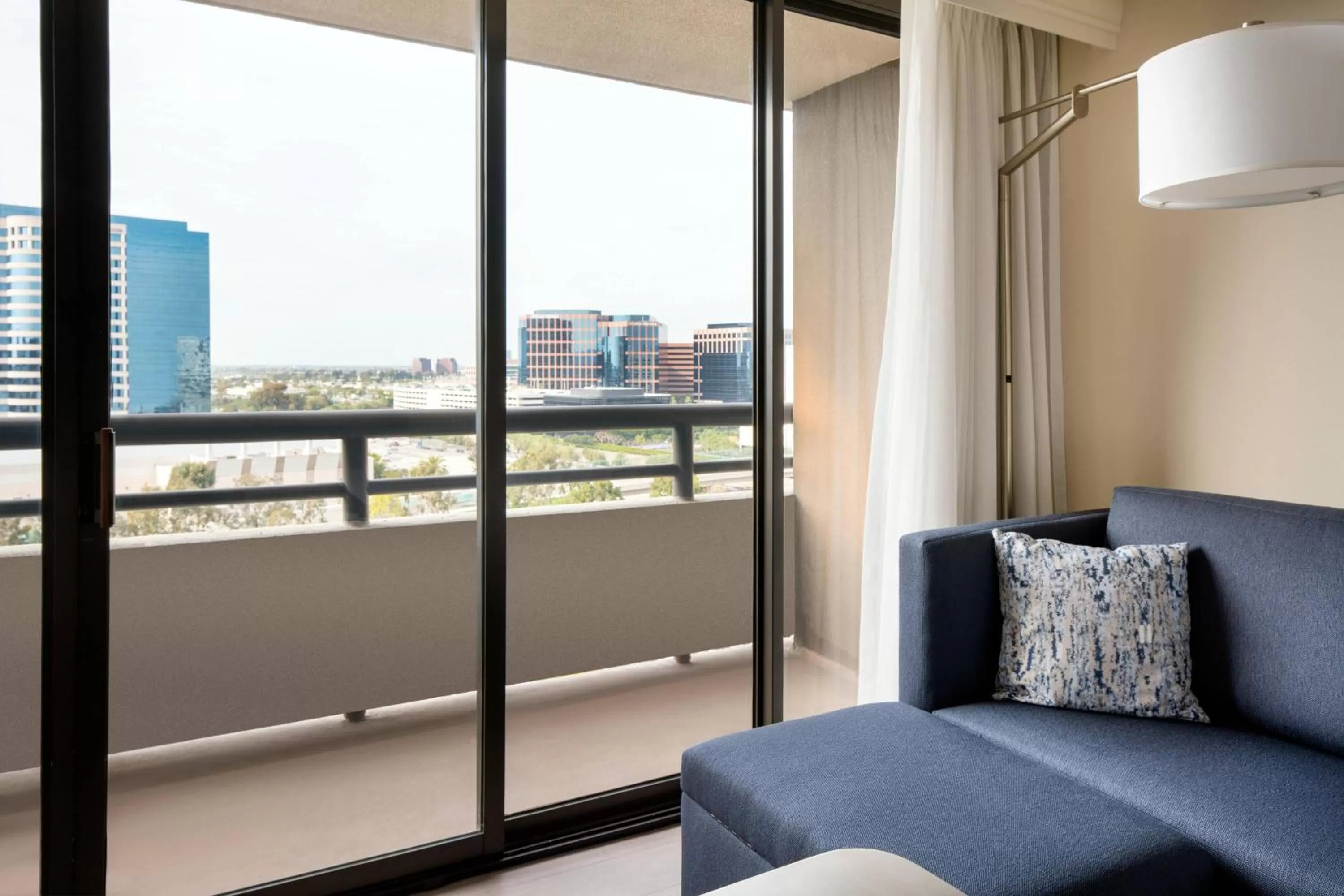 Photo of the whole room in Irvine Marriott