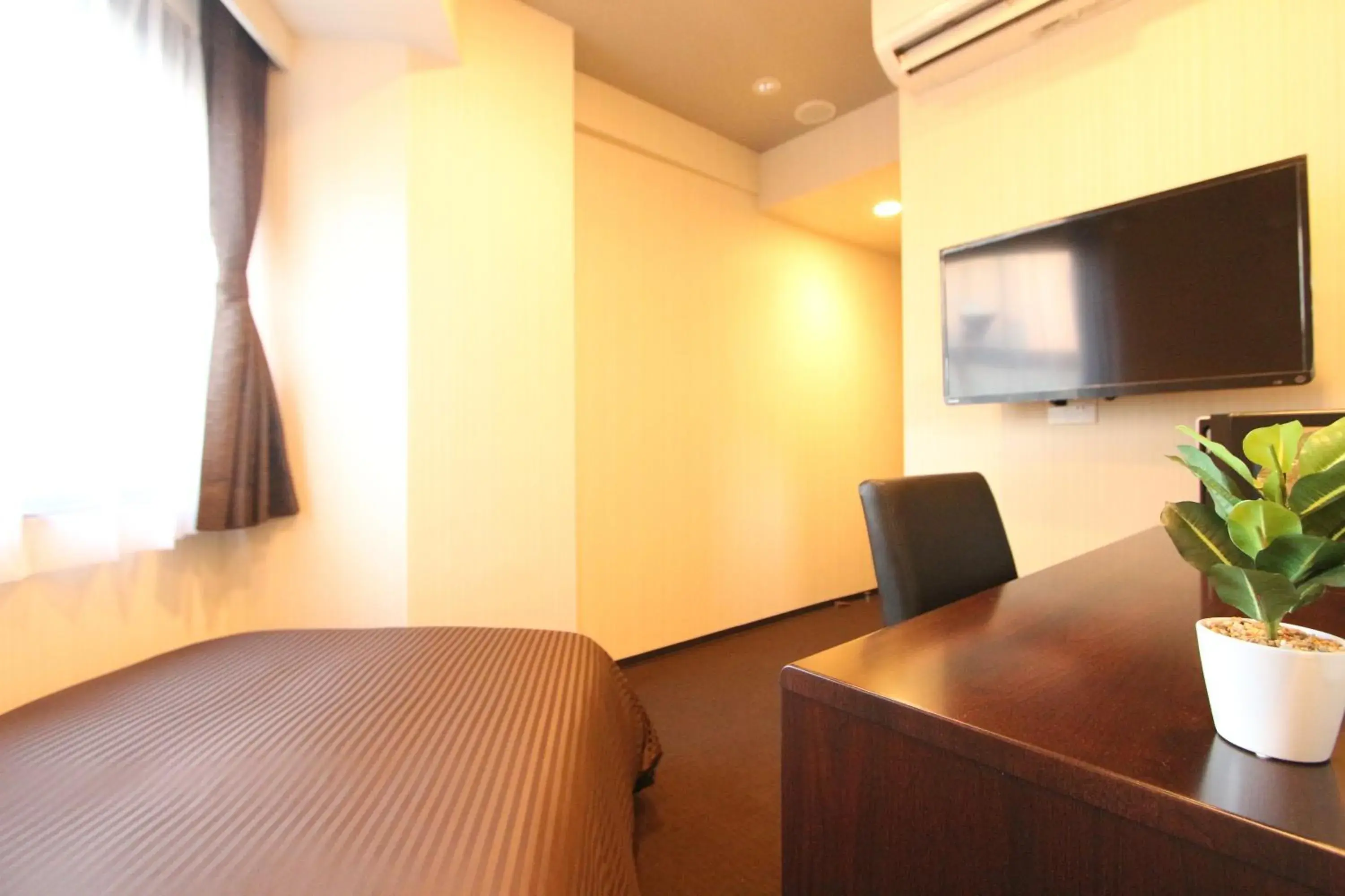 Photo of the whole room, TV/Entertainment Center in HOTEL LiVEMAX Nihonbashi Hakozaki