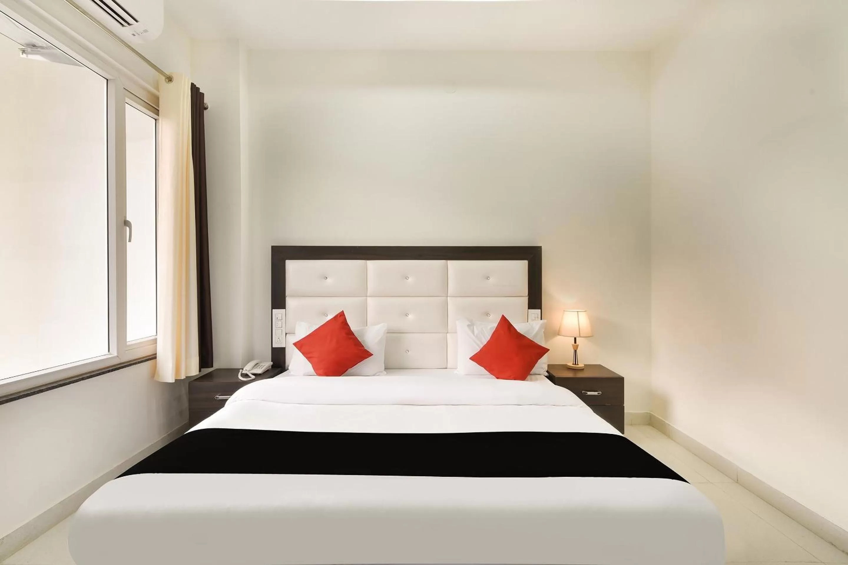 Bedroom, Bed in Capital O Yogasthali Inn Hotel And Spa