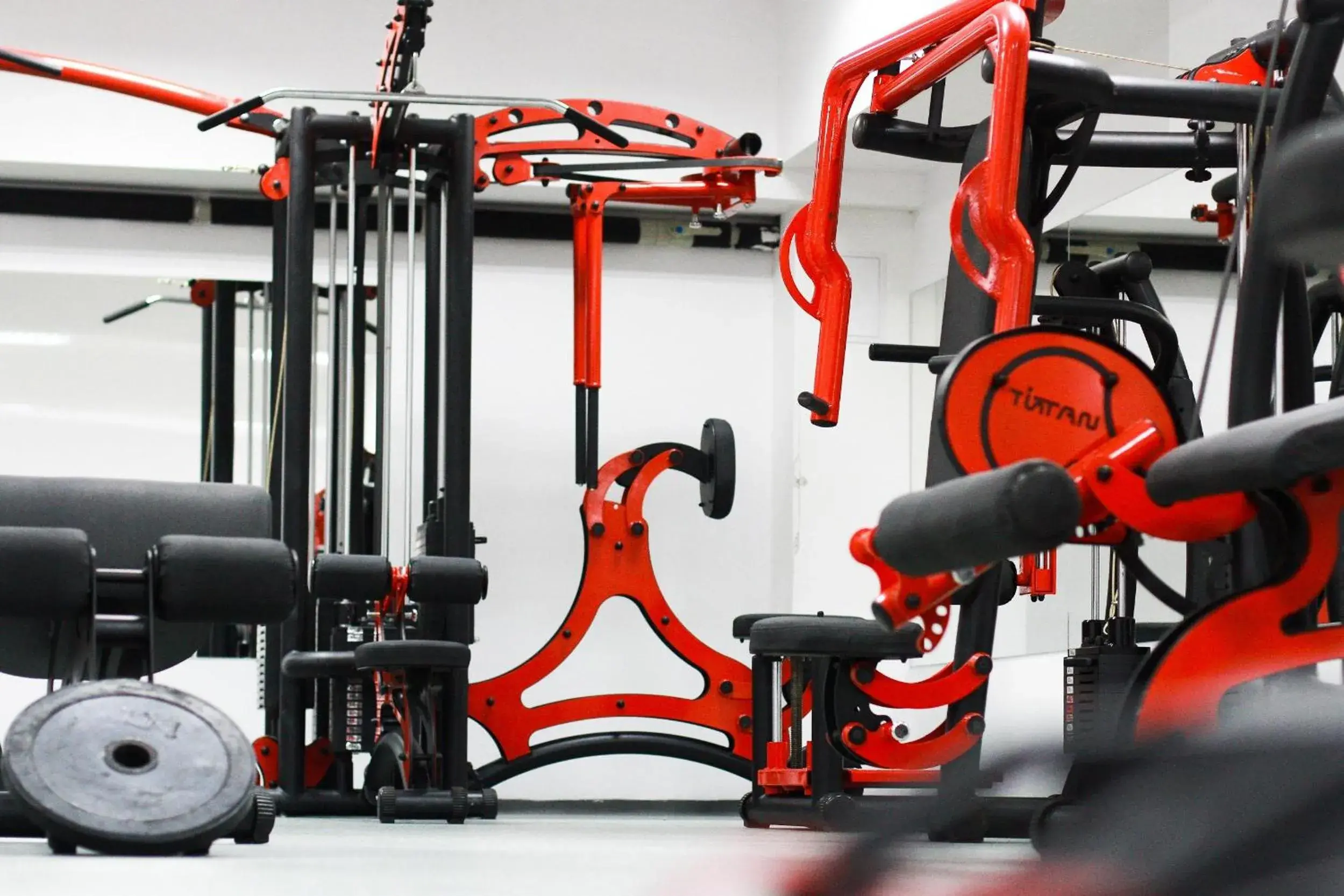 Fitness centre/facilities in White Rock Castle Suite Hotel & SPA Fitness centre/facilities in White Rock Castle Suite Hotel & SPA