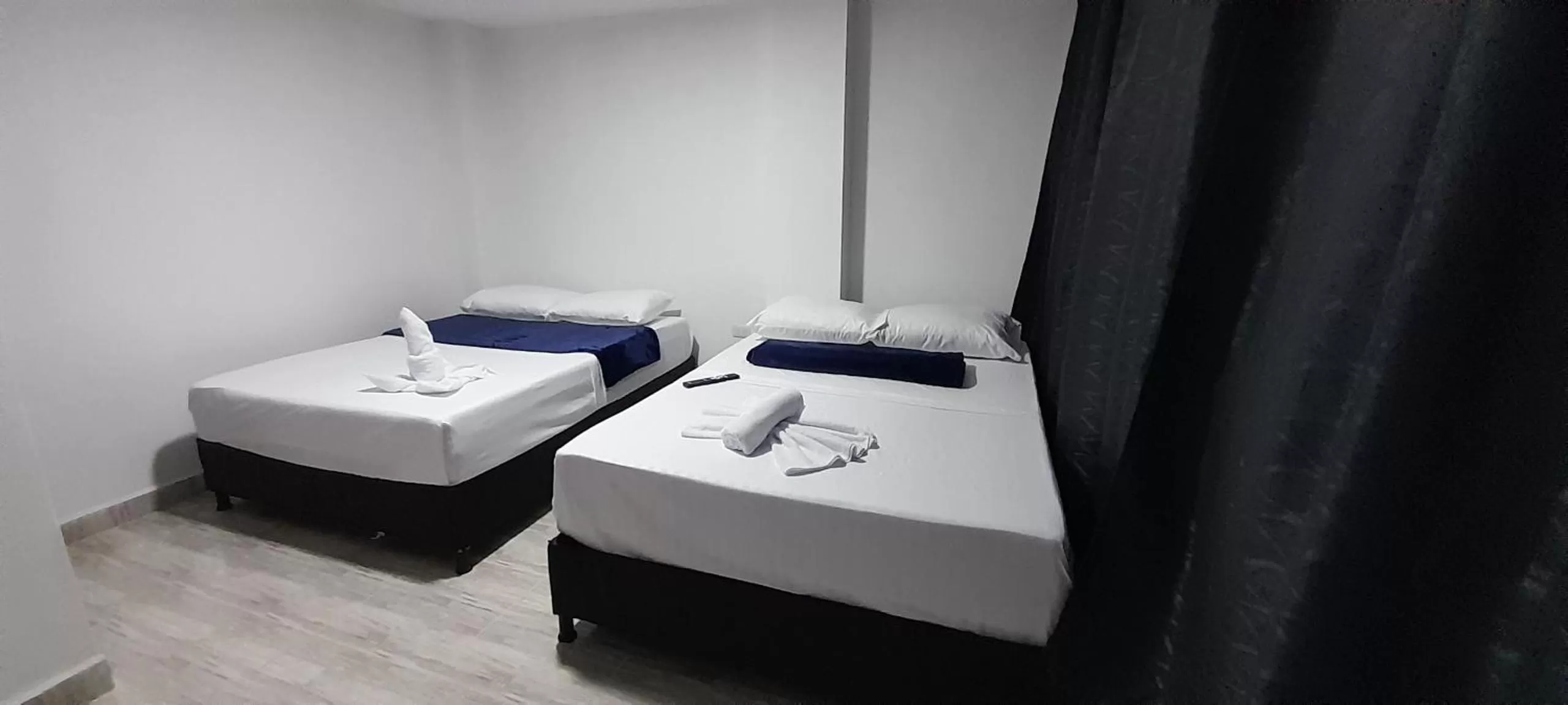 Bedroom, Bed in Hotel Caldas Real