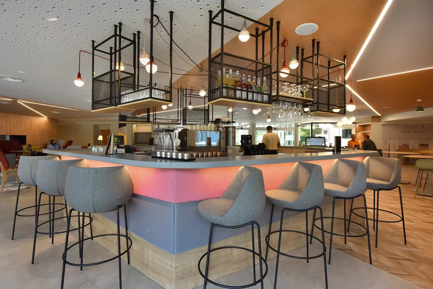 Lounge or bar in Novotel Wavre Brussels East
