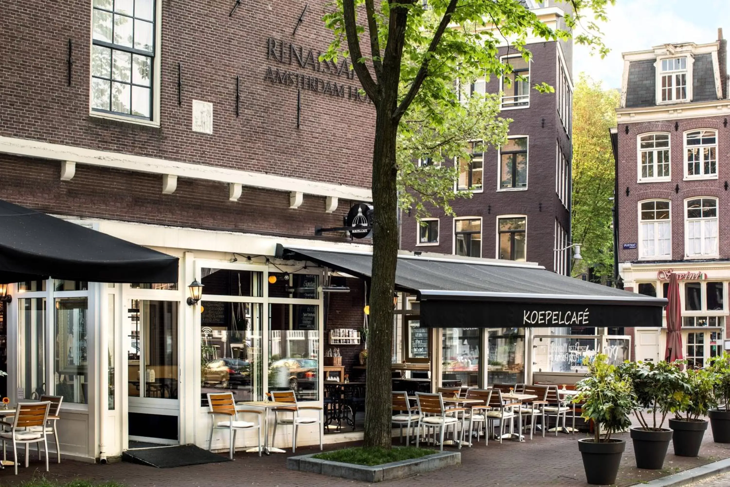 Restaurant/Places to Eat in Renaissance Amsterdam Hotel