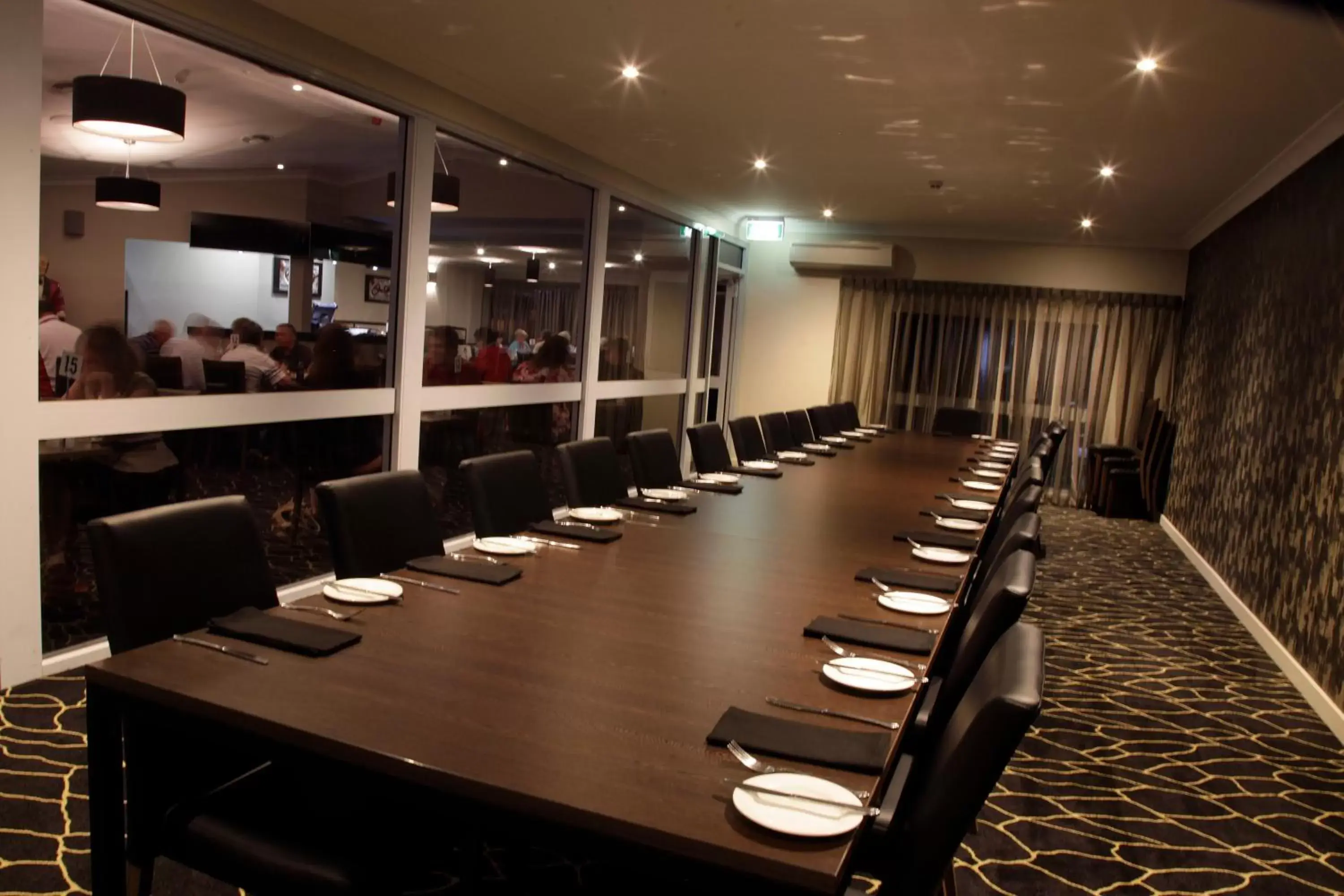 Restaurant/places to eat in Cattlemans Country Motor Inn & Serviced Apartments