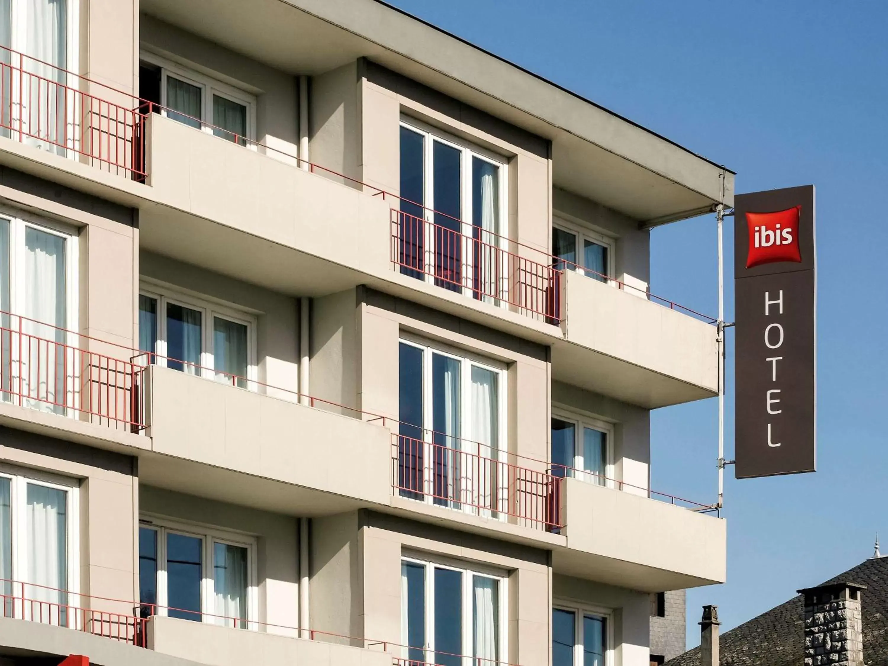 Property building in Ibis Brive Centre Property building in Ibis Brive Centre