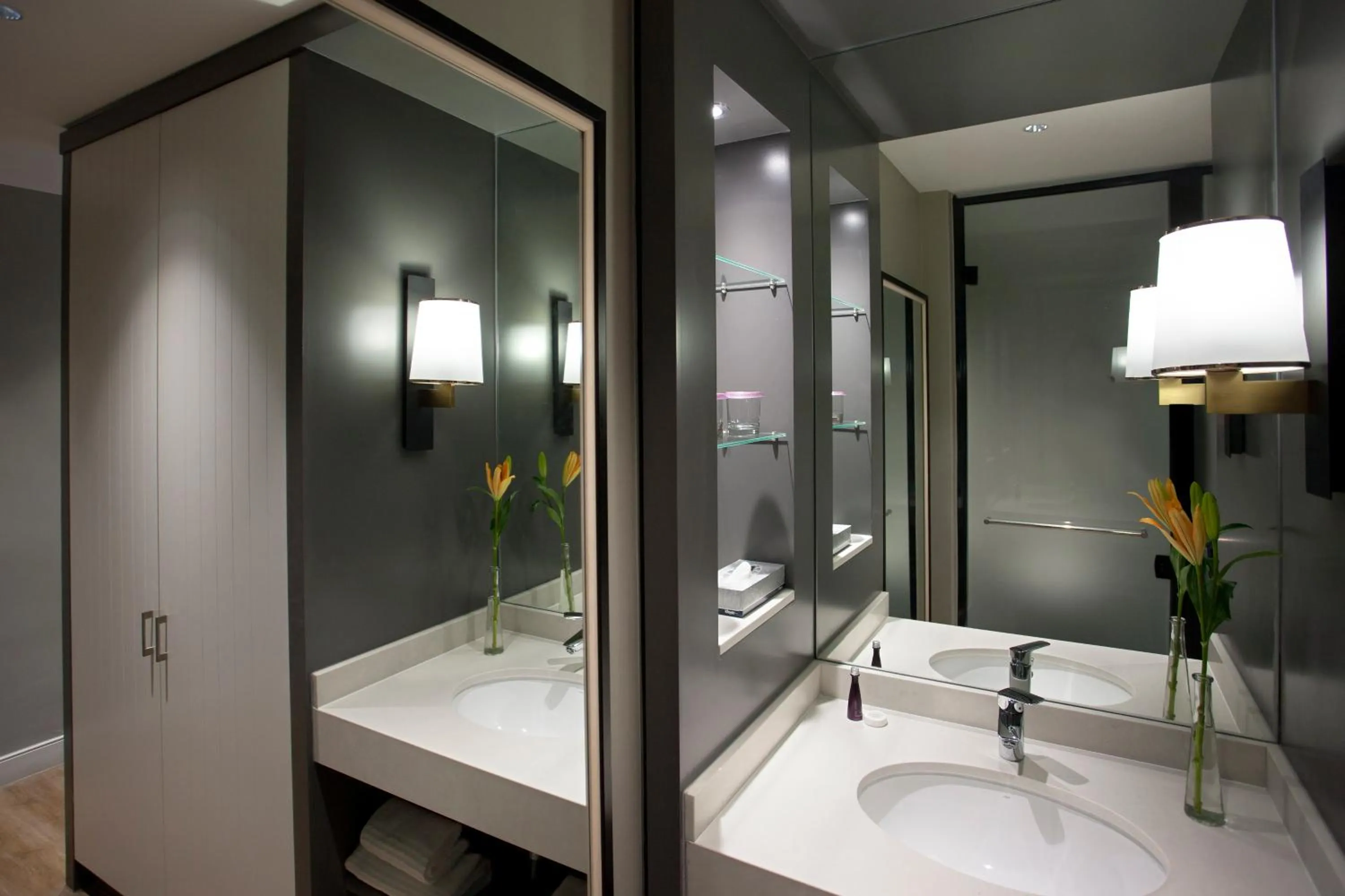 Bed in Avani Gaborone Resort & Casino