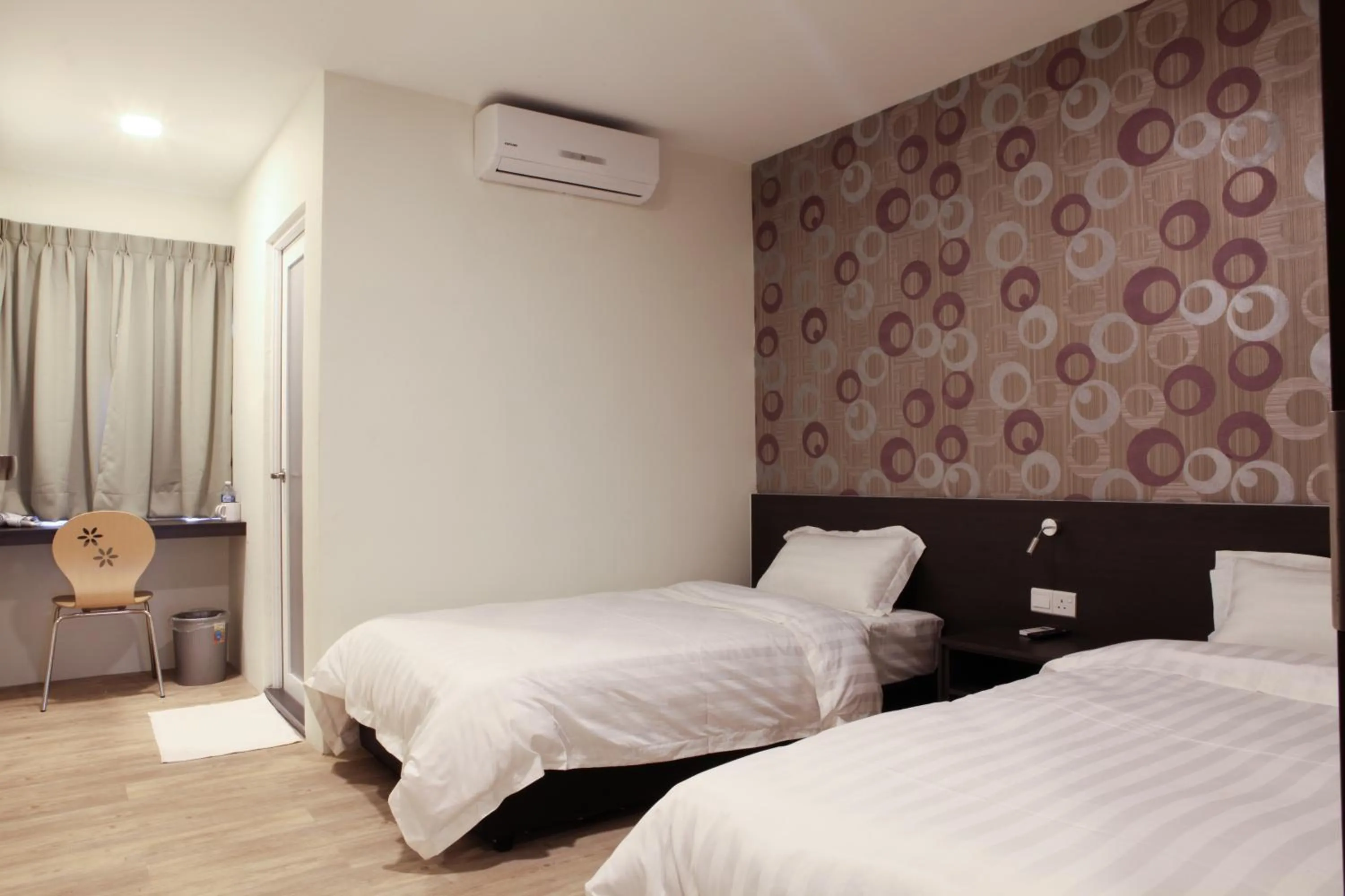 Photo of the whole room, Bed in Hotel Mezzo