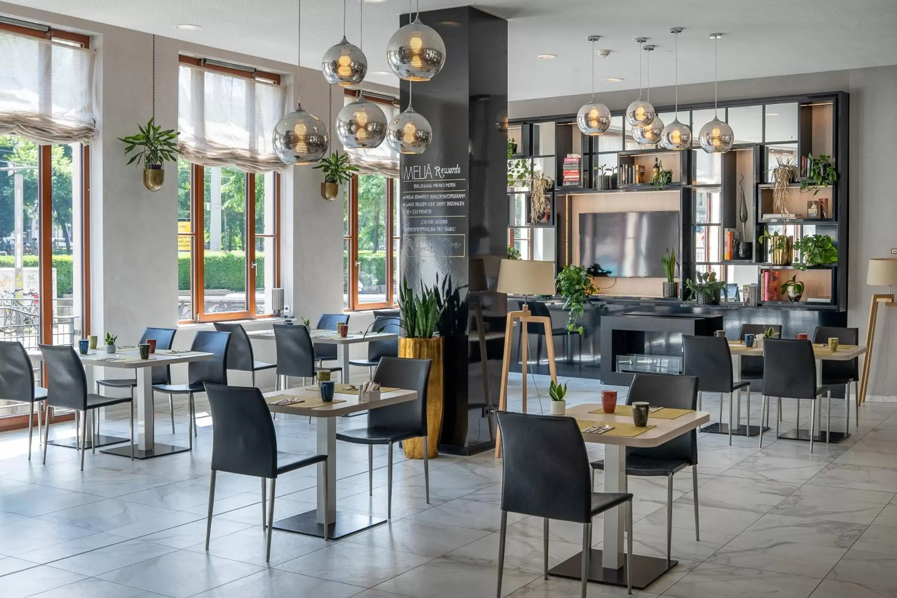 Restaurant/Places to Eat in INNSiDE by Meliá Leipzig