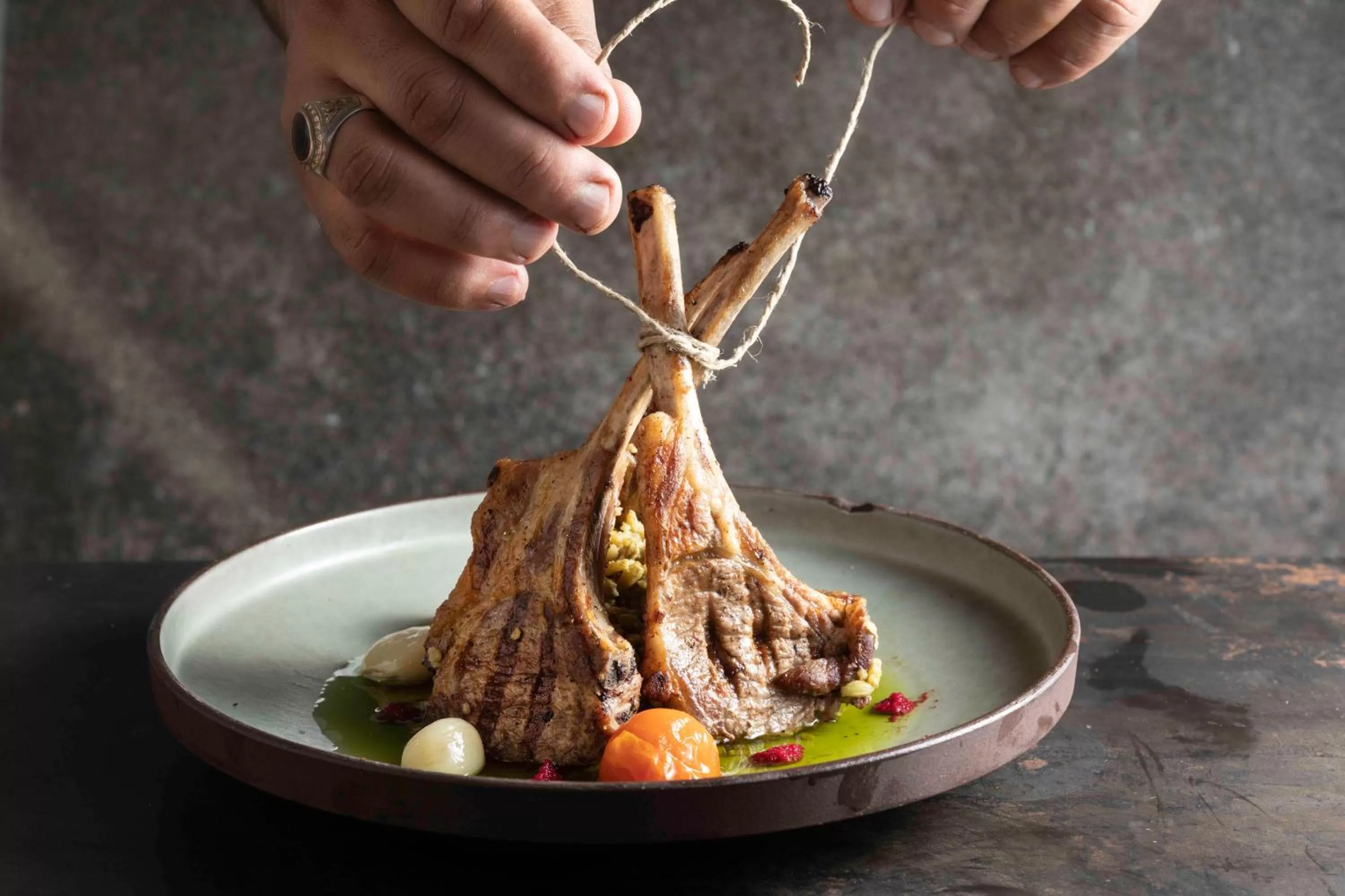 Restaurant/places to eat in Ramada Olivie Nazareth