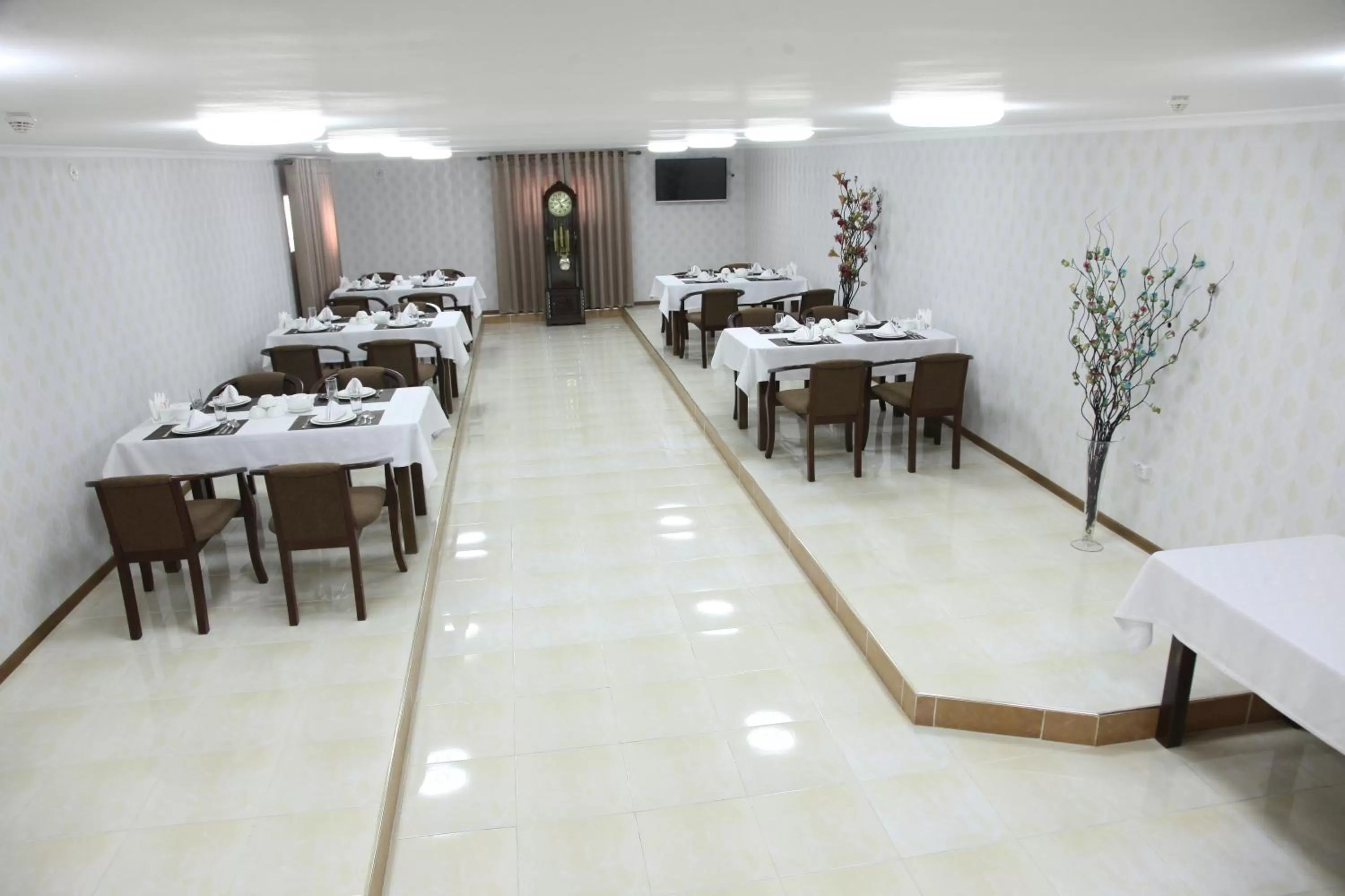 Restaurant/places to eat in Hotel Vardonze