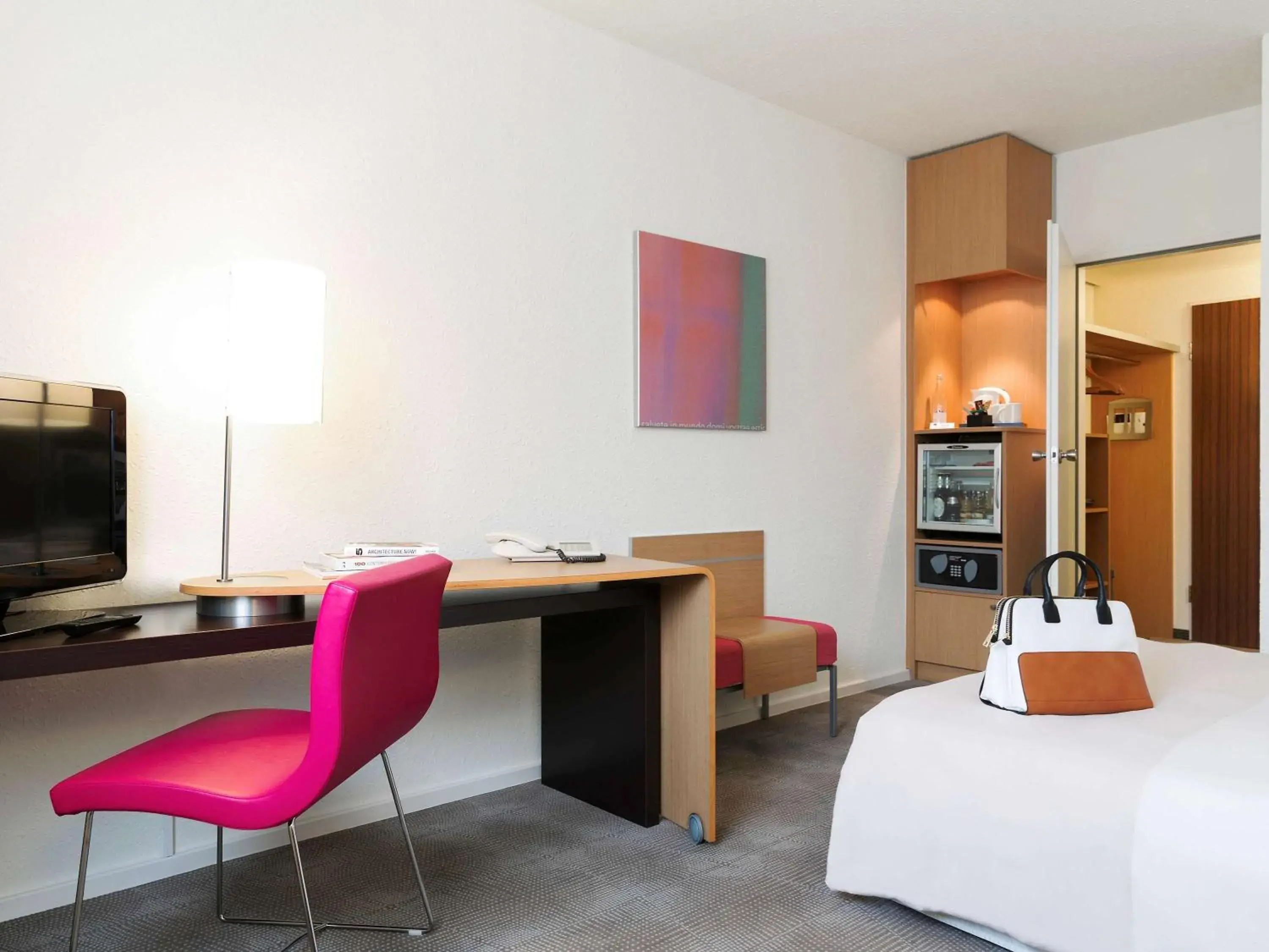 Twin Room in Novotel Frankfurt City