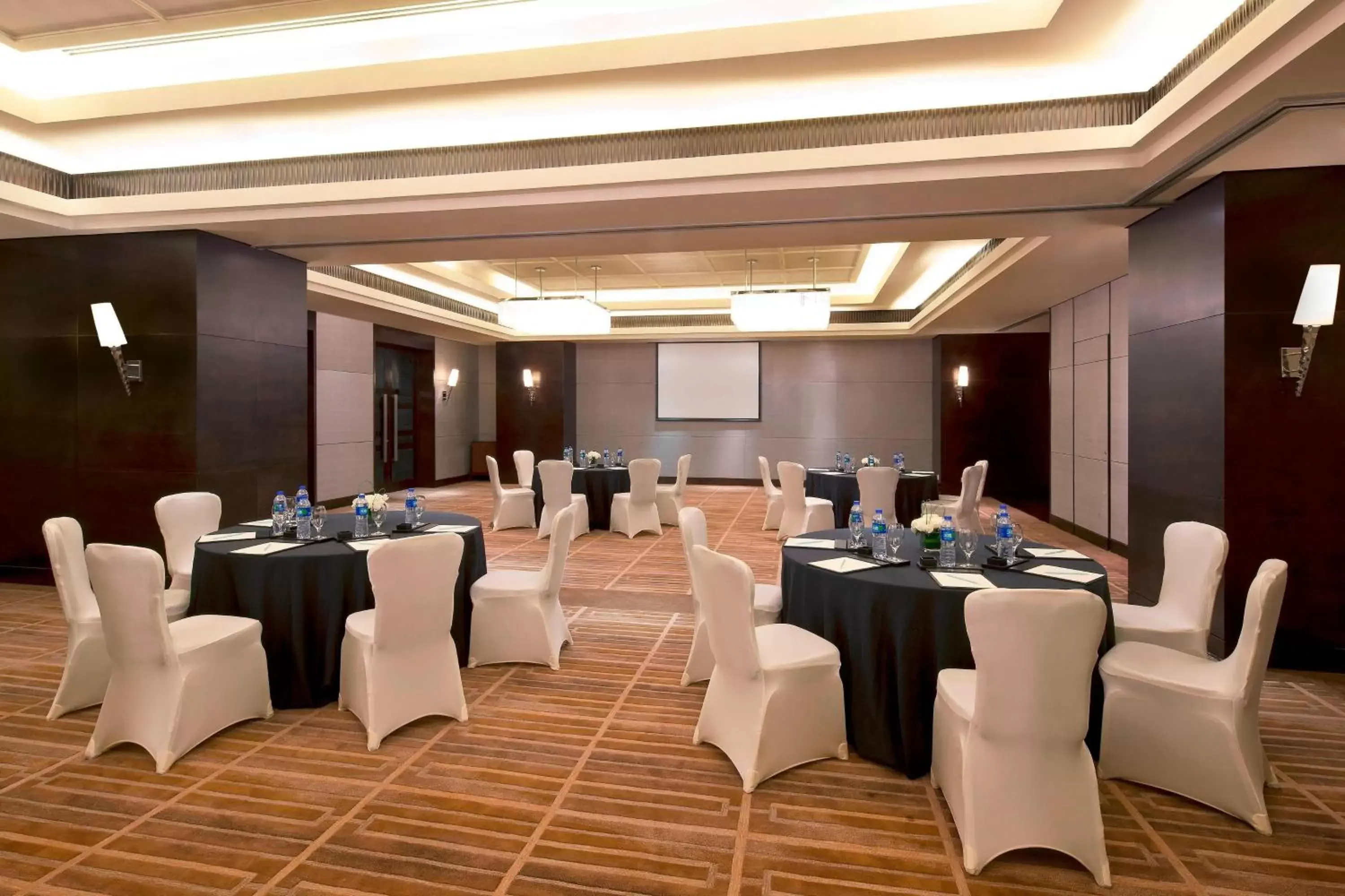 Meeting/conference room in Sheraton Xi'an North City Hotel