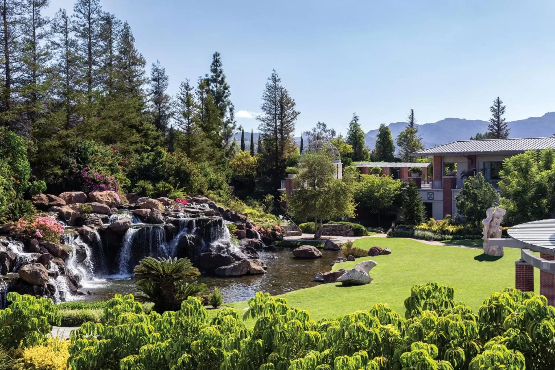 Garden in Four Seasons Hotel Westlake Village