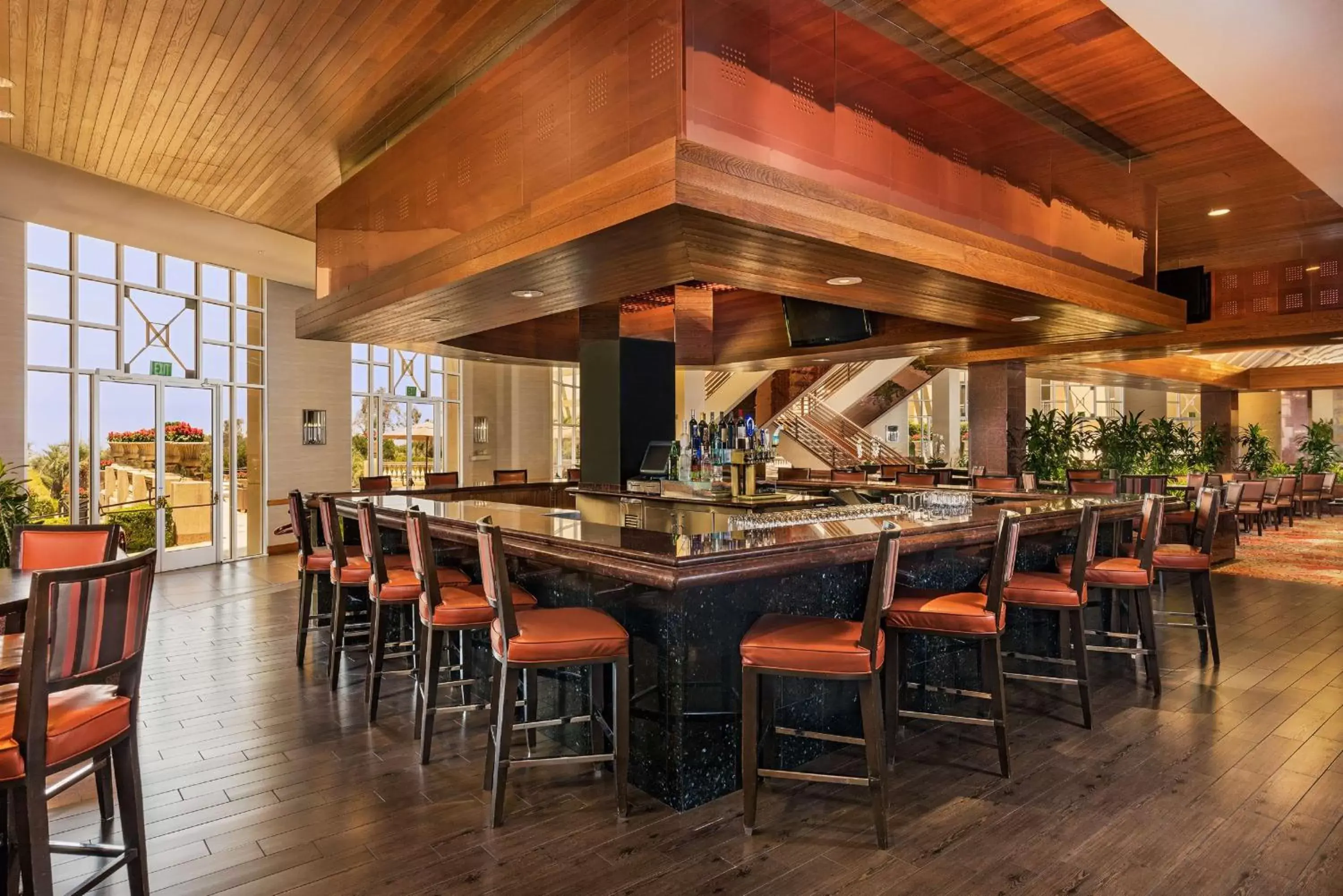 Lounge or bar, Restaurant/Places to Eat in Hilton La Jolla Torrey Pines