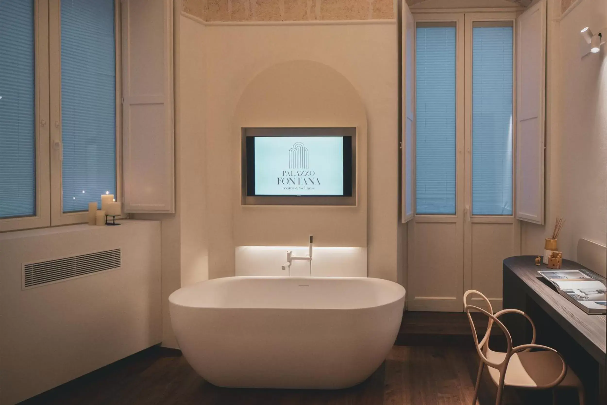TV and multimedia, Bathroom in Palazzo Fontana
