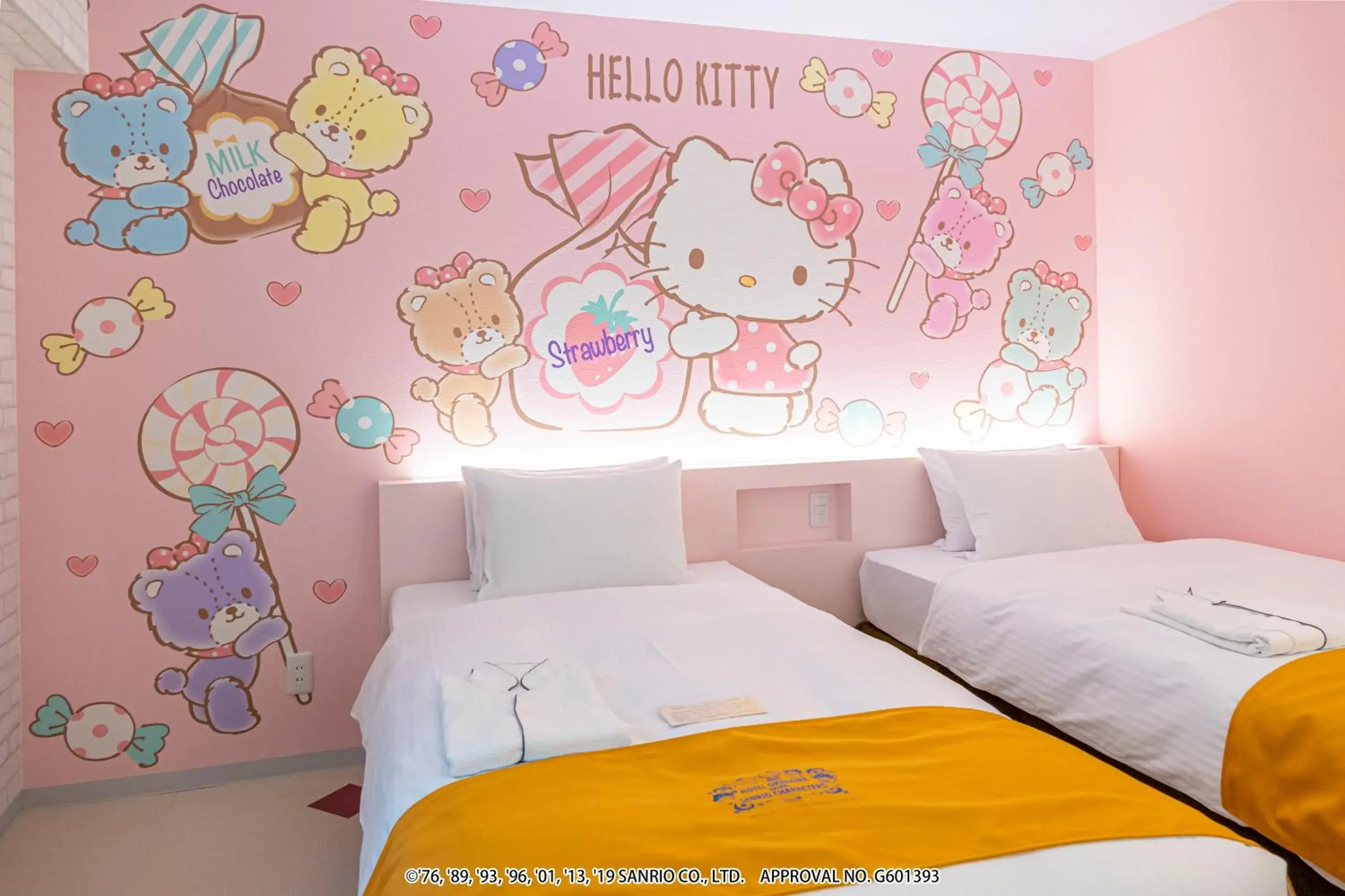 Bed in Hotel Okinawa With Sanrio Characters