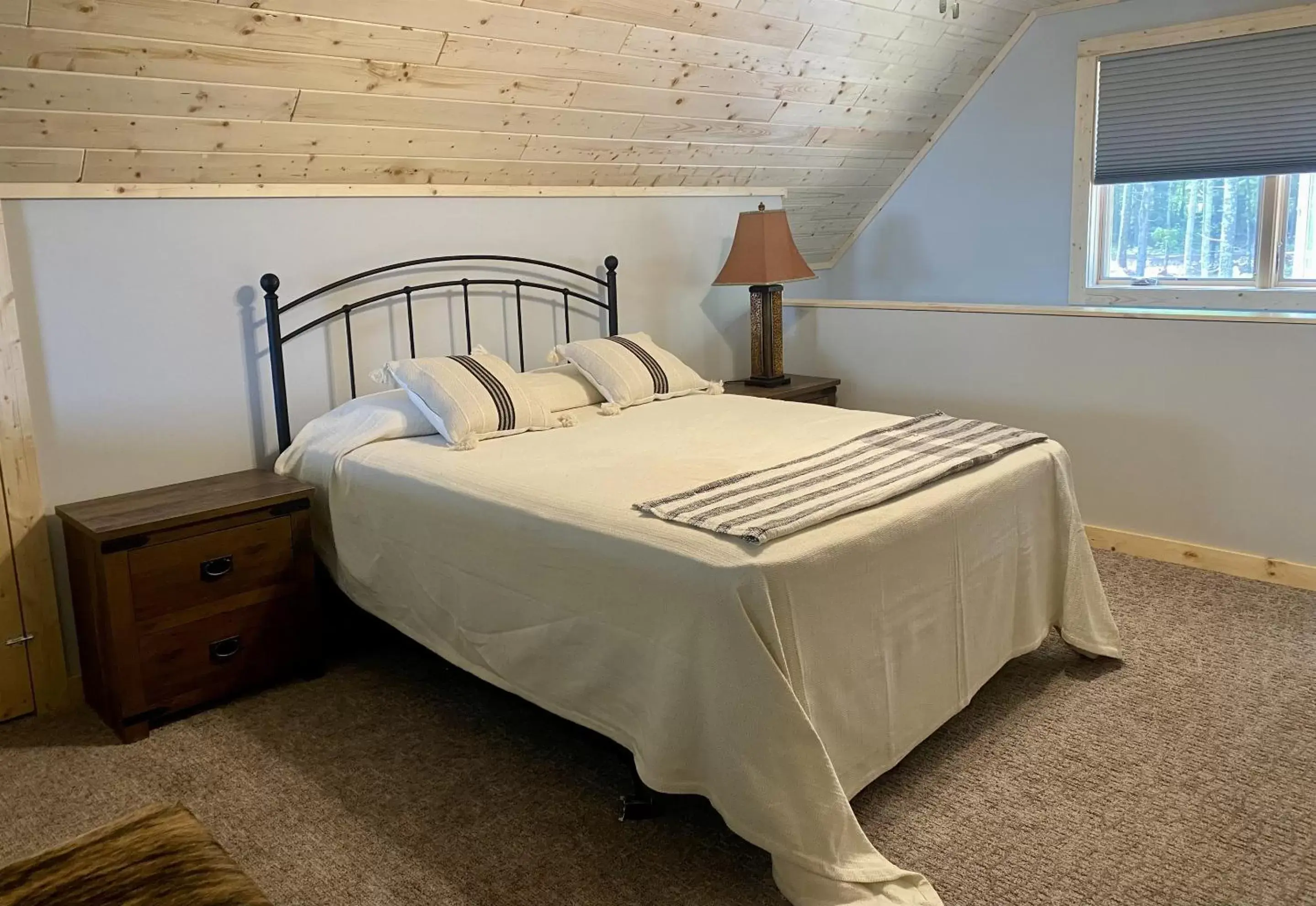 Bedroom, Bed in Bodin's Resort