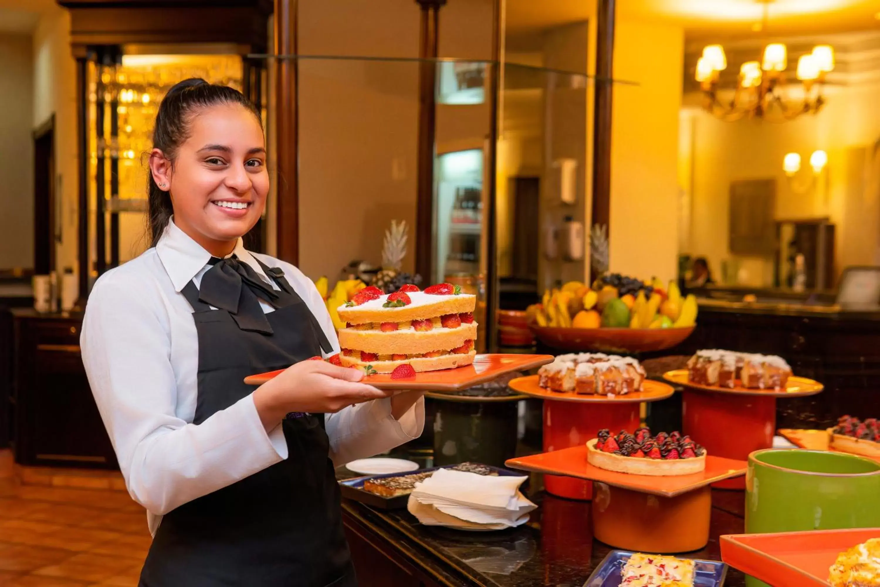 Breakfast in Mercure Jaragua do Sul