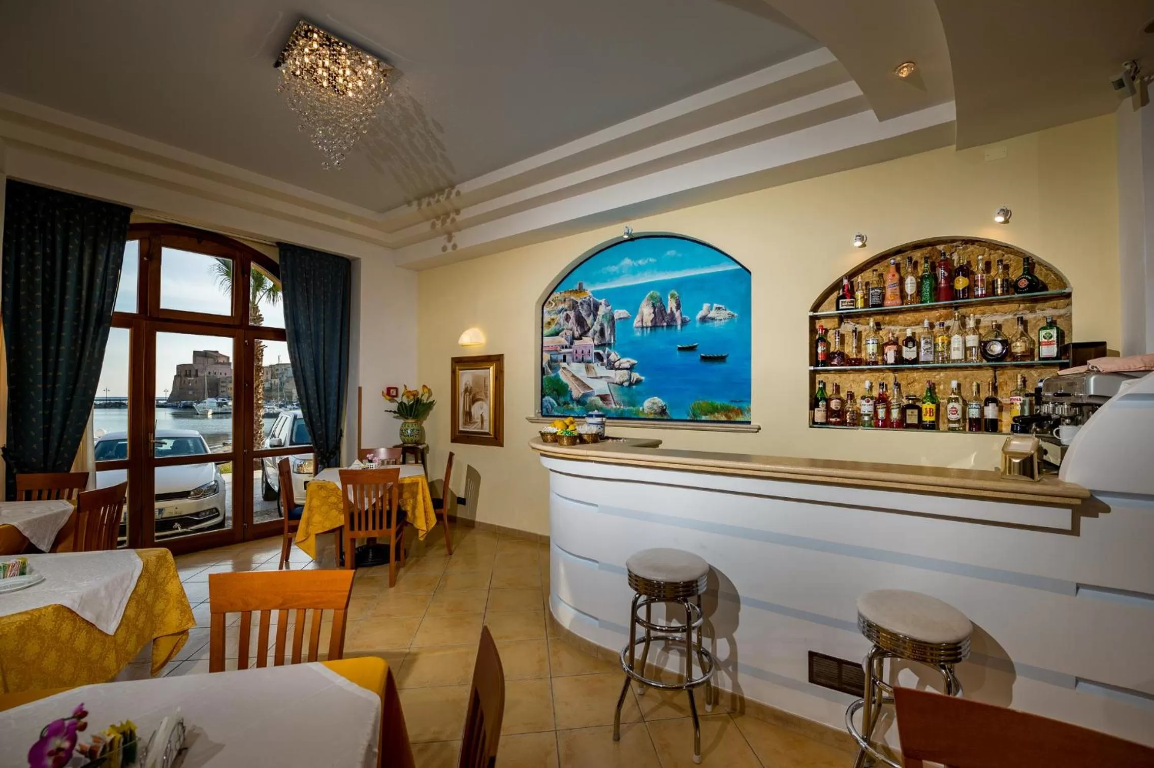 Lounge or bar in Hotel Cala Marina