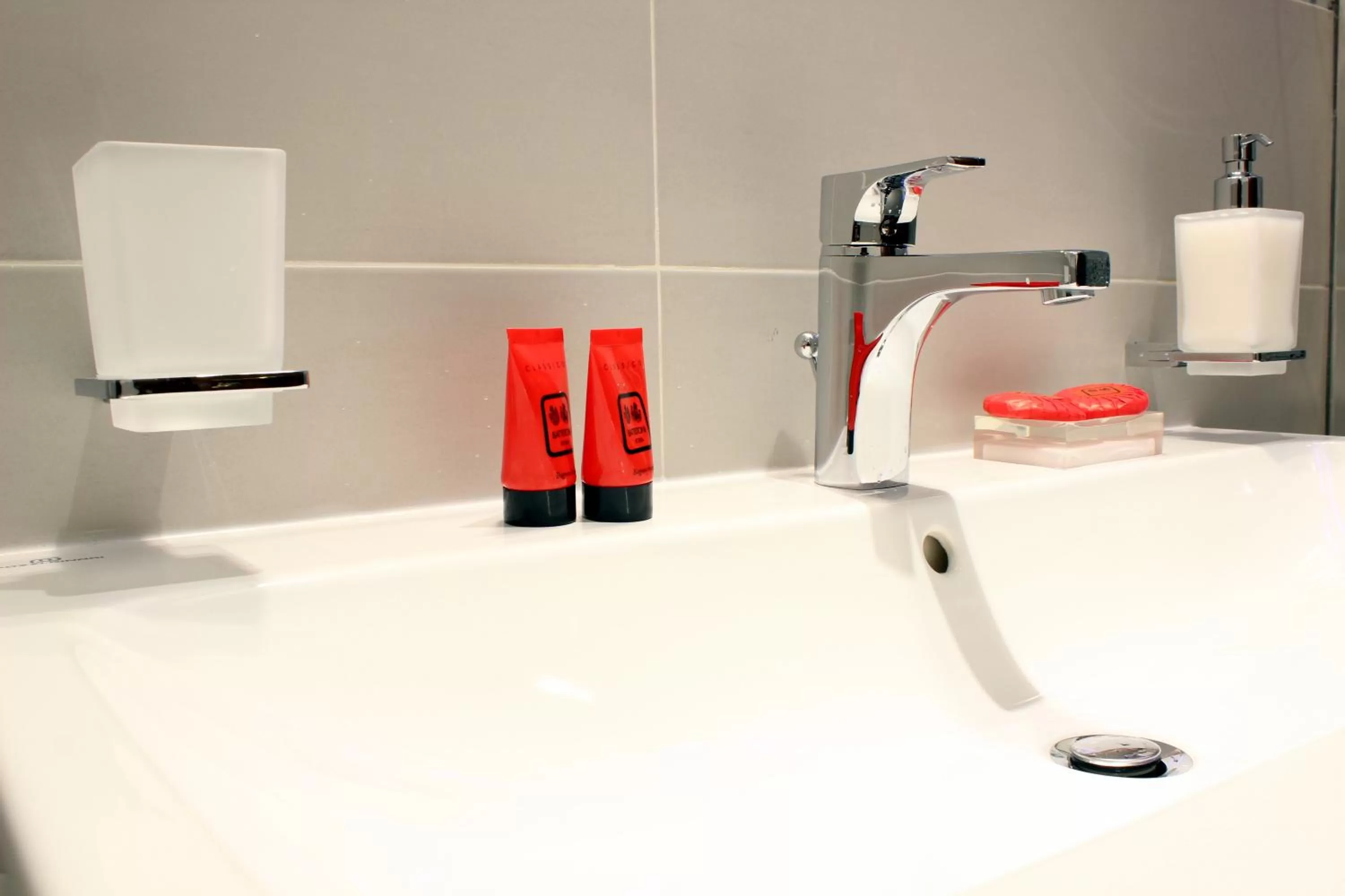 Bathroom in Hub Navona